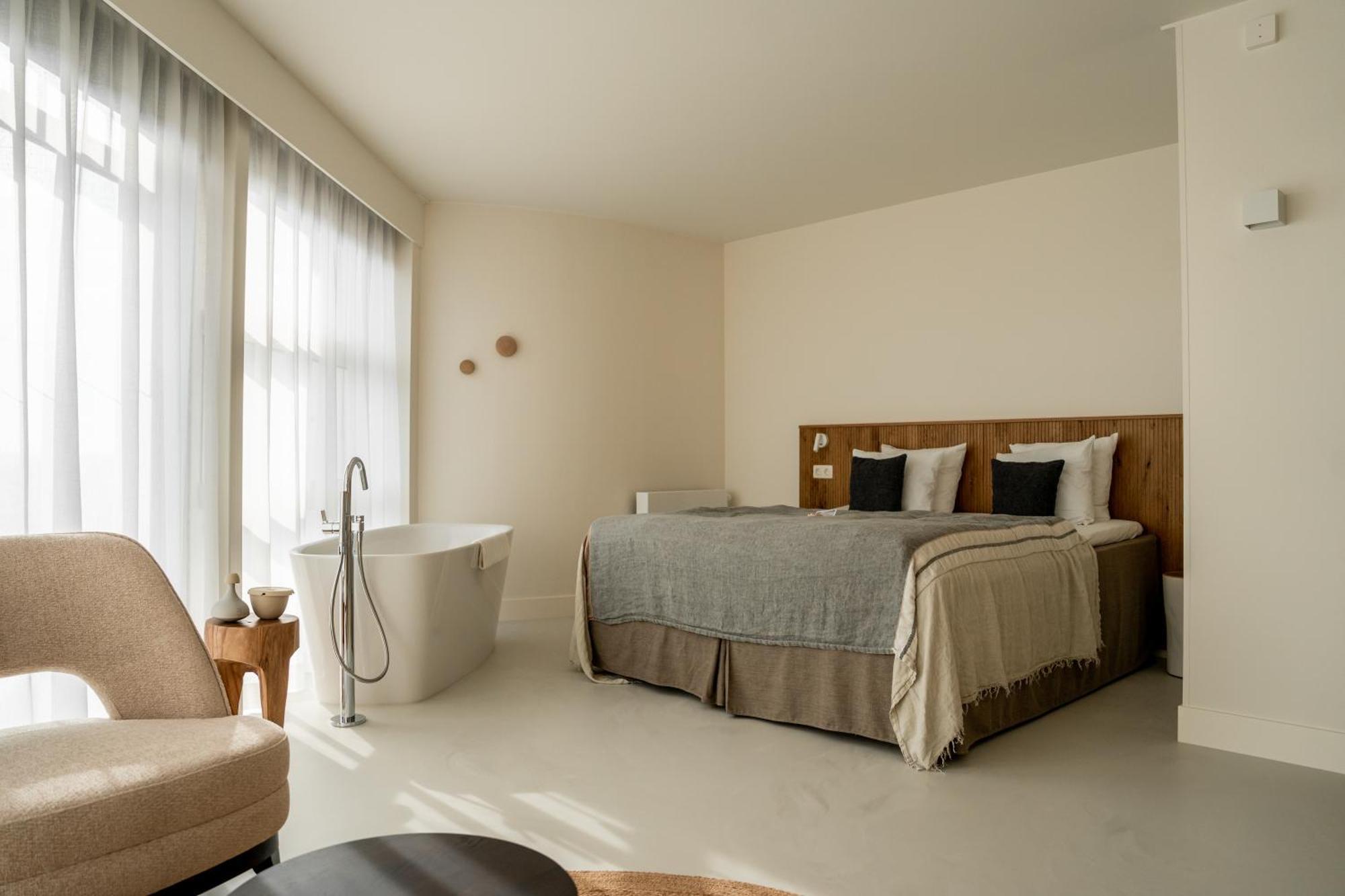 Sea Breeze Junior Suite,1588034093:JPEG