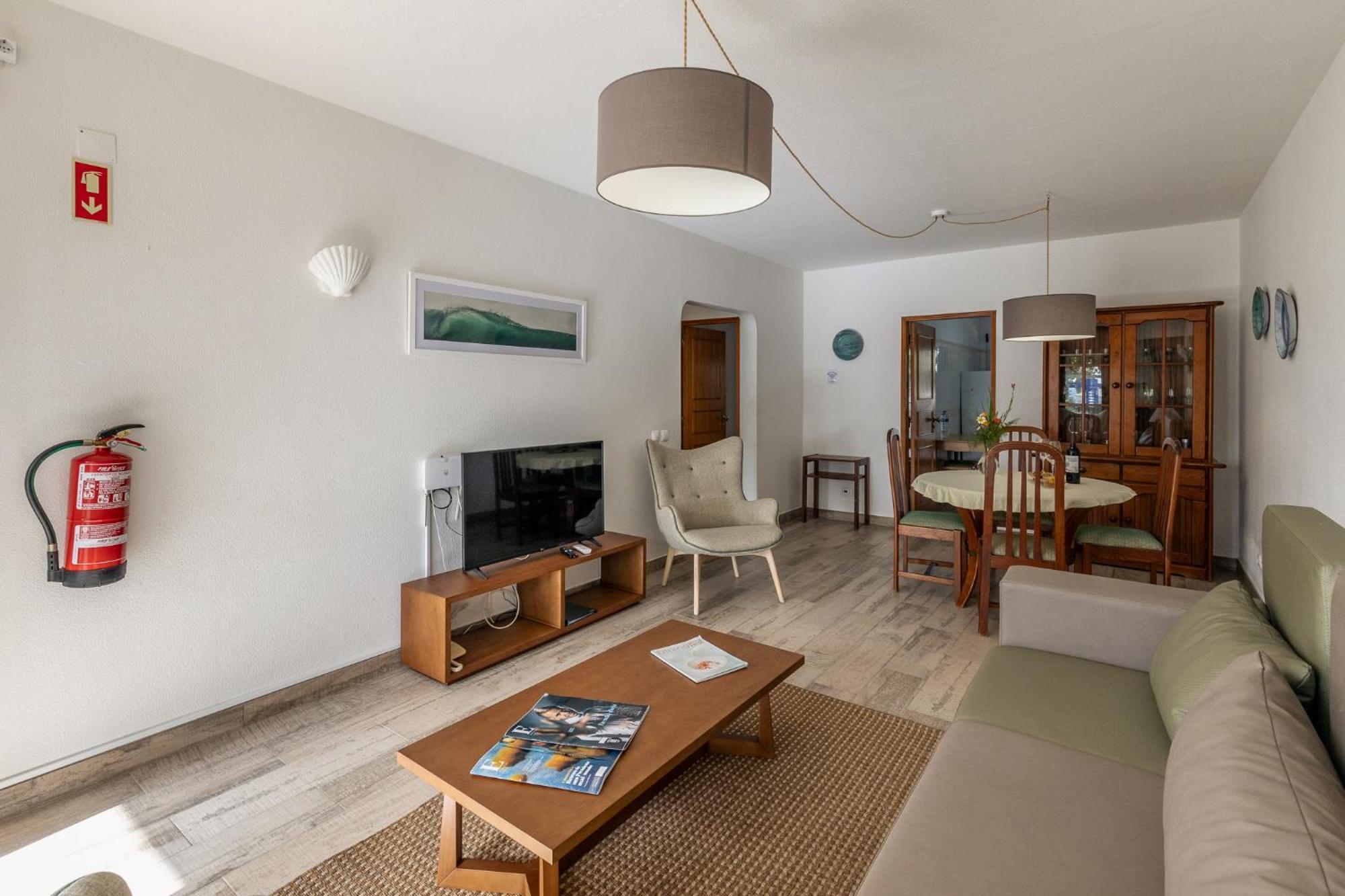Two-Bedroom Apartment Ground Floor,1586104439:JPEG