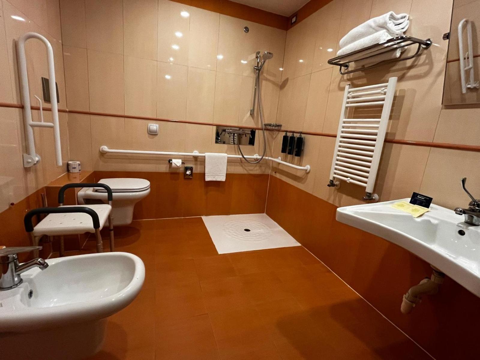 King Room Mobility Accessible