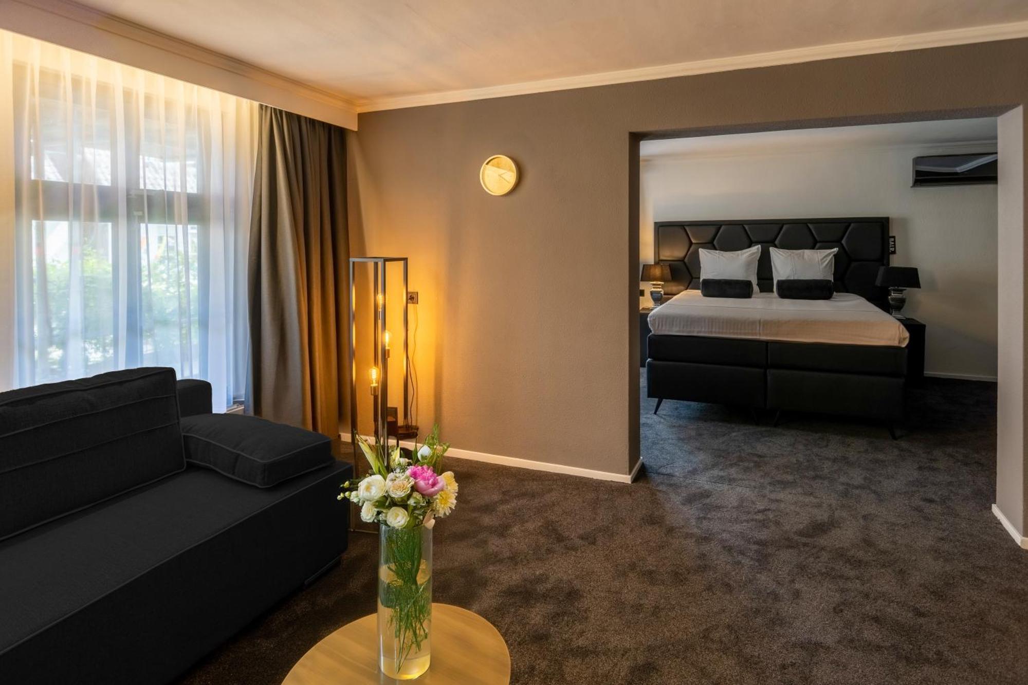 Superior King Suite