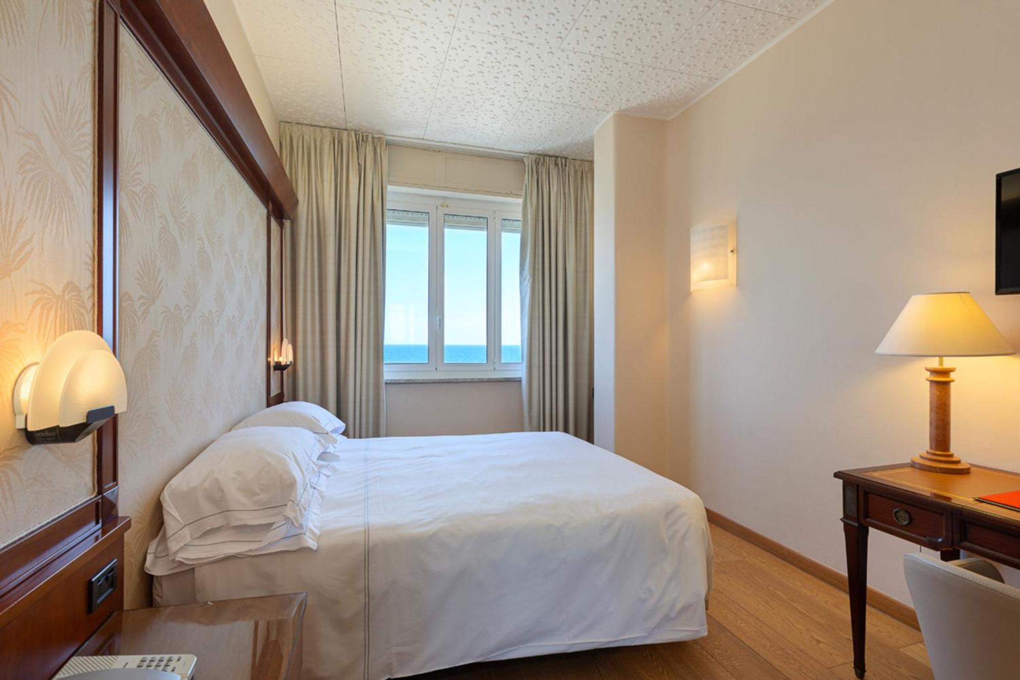 Double Classic Lateral room