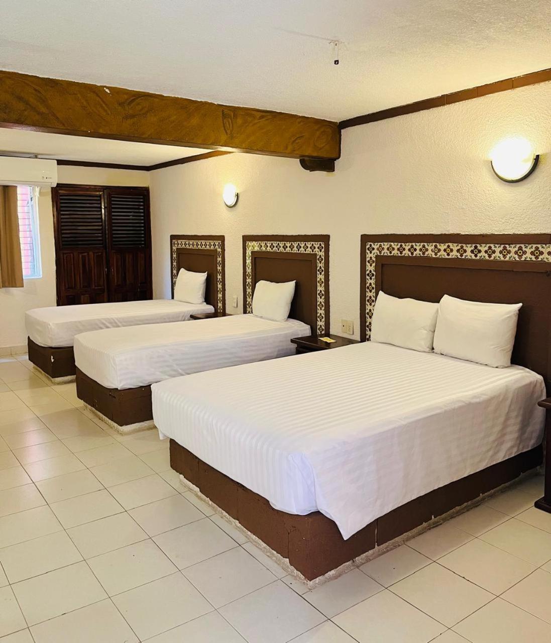 Triple Room,1586115949:JPEG