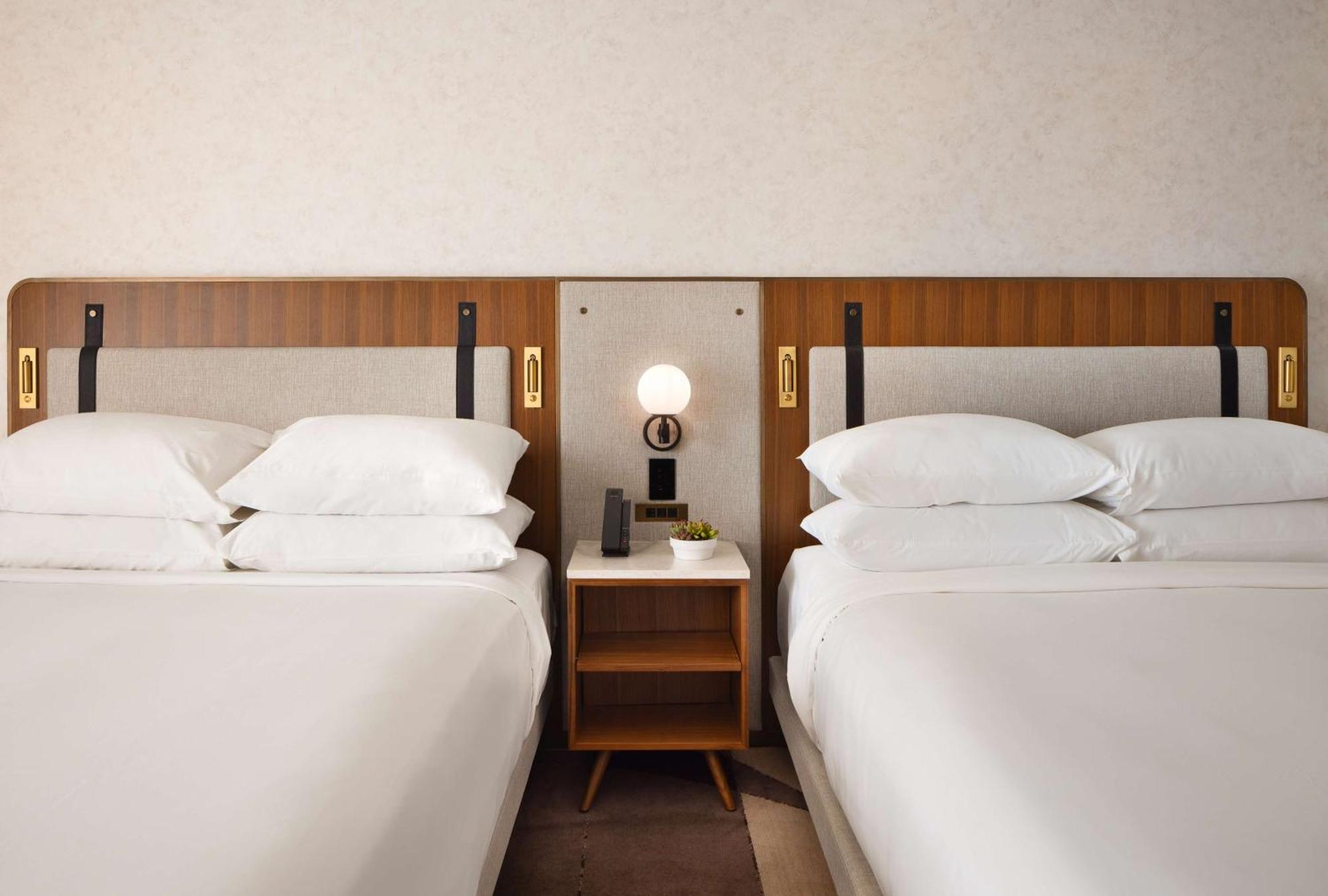 Queen Room Two Queen Beds City View