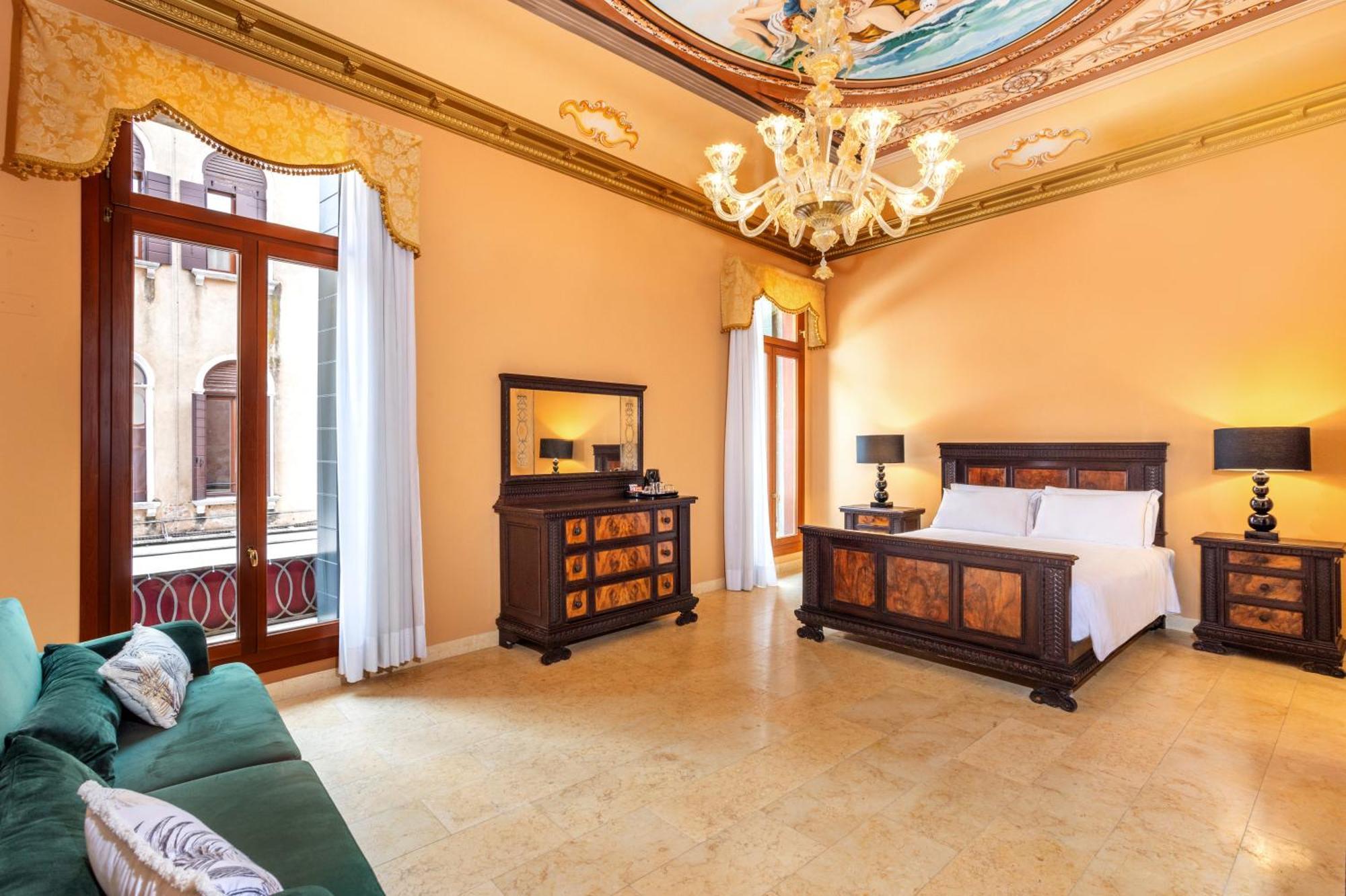 Deluxe Double Room Extra Bed