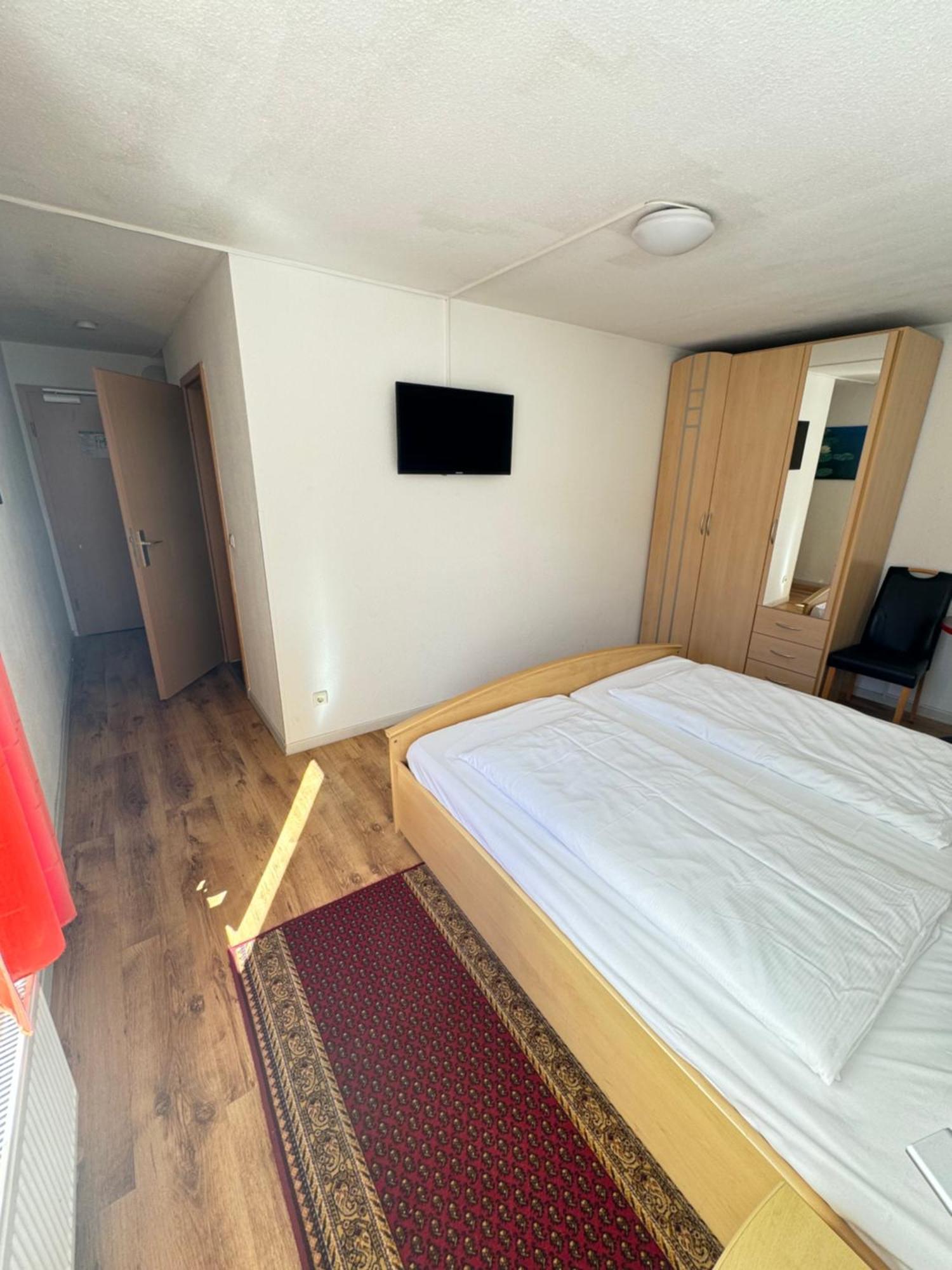 Economy Double Room