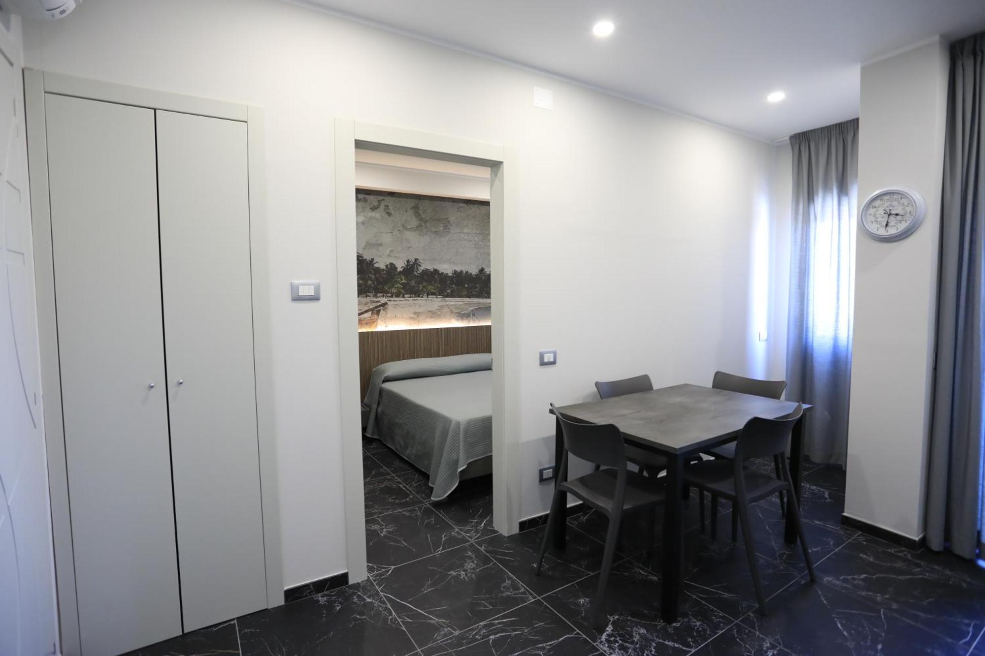 Studio Apartment