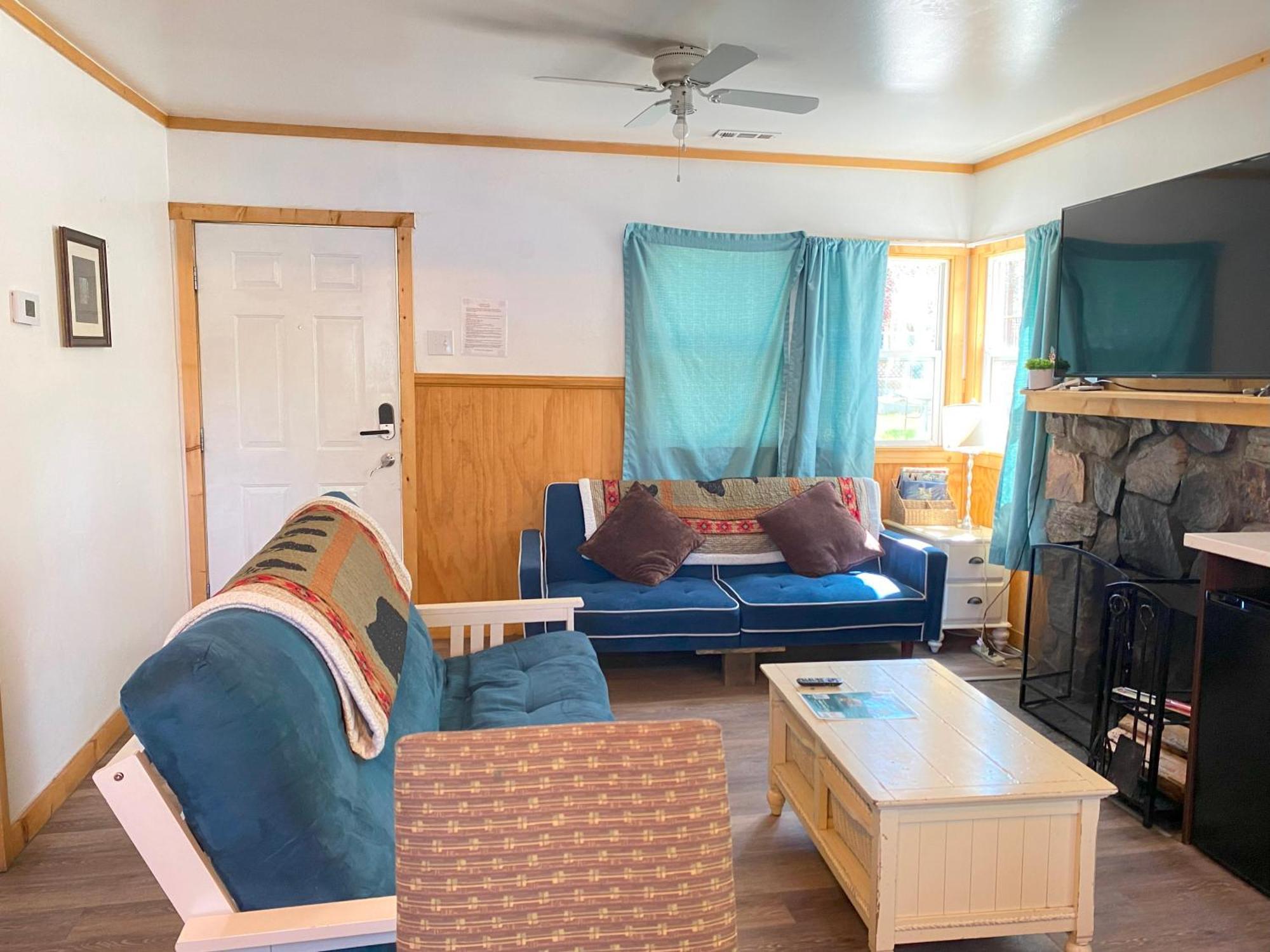 Queen Suite