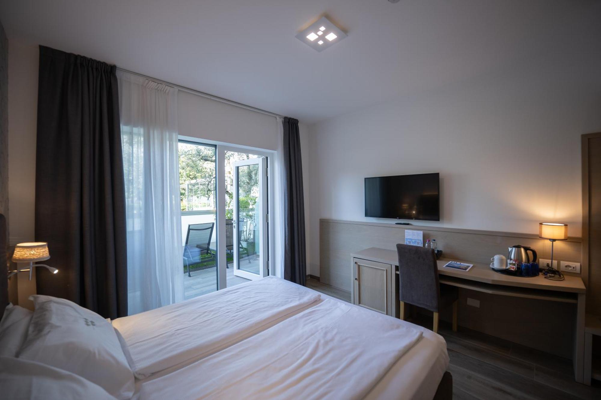 Superior Double Room Ground Floor