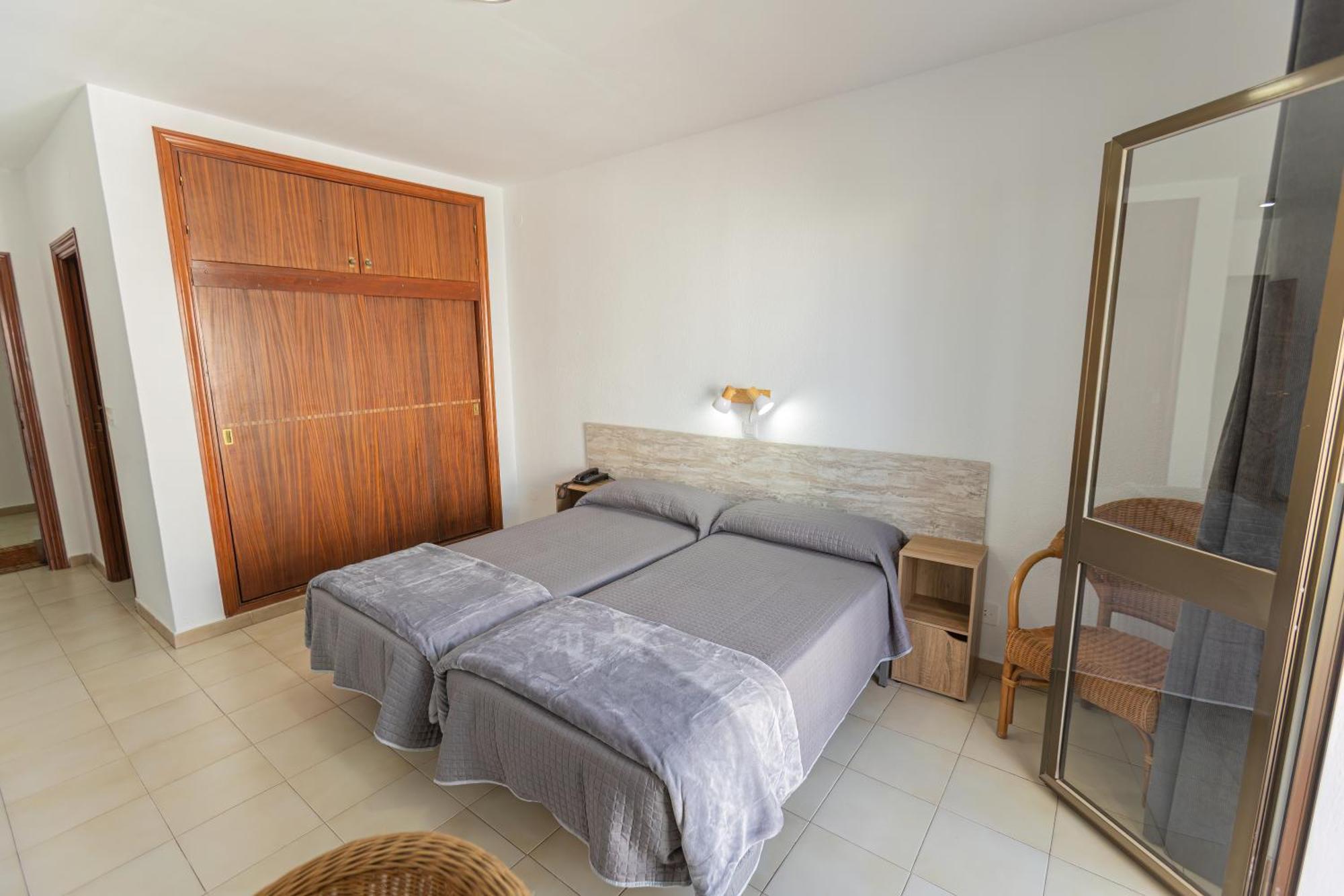 Double Room Terrace,1586825021:JPEG