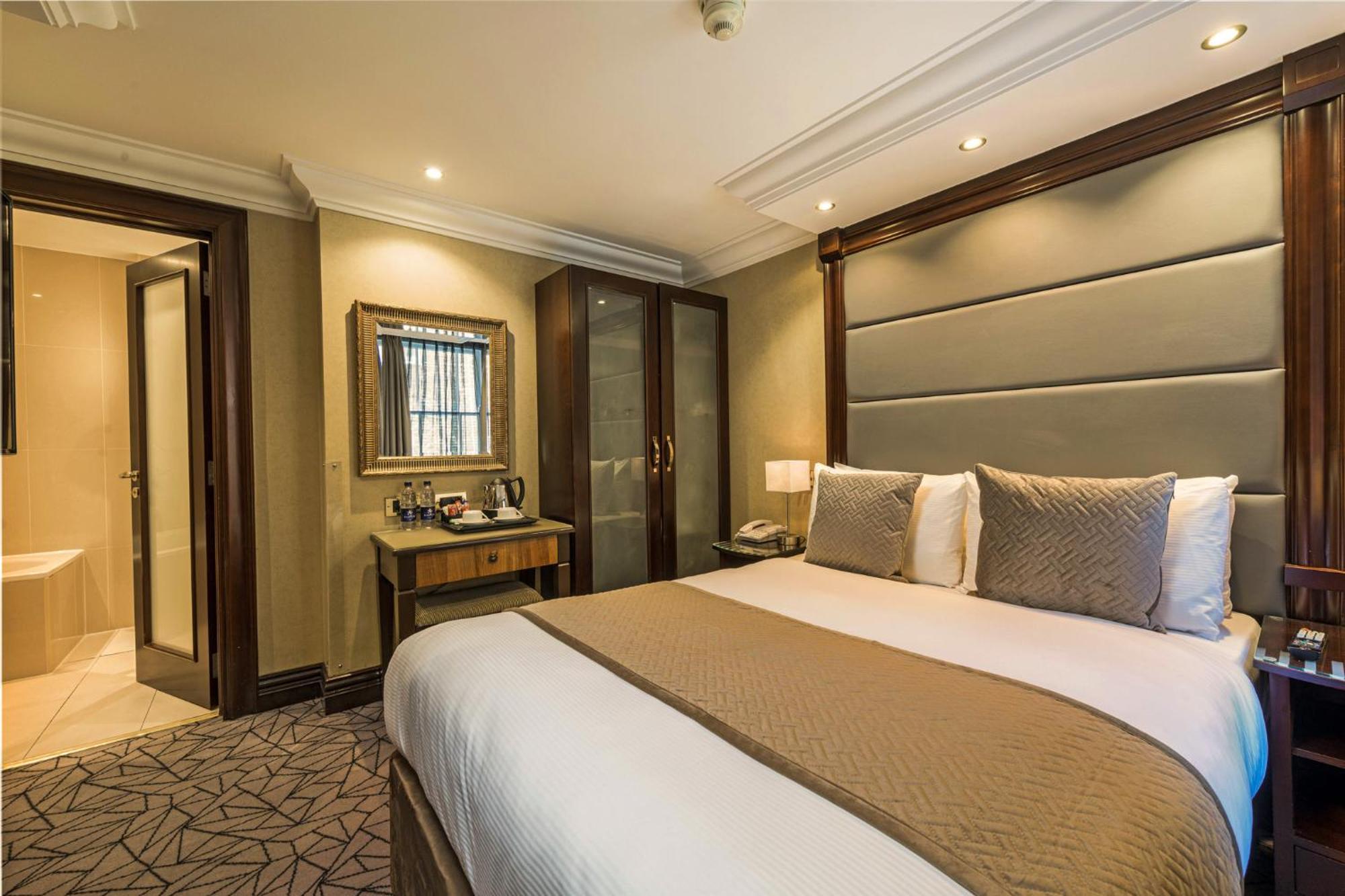 Small Double Room