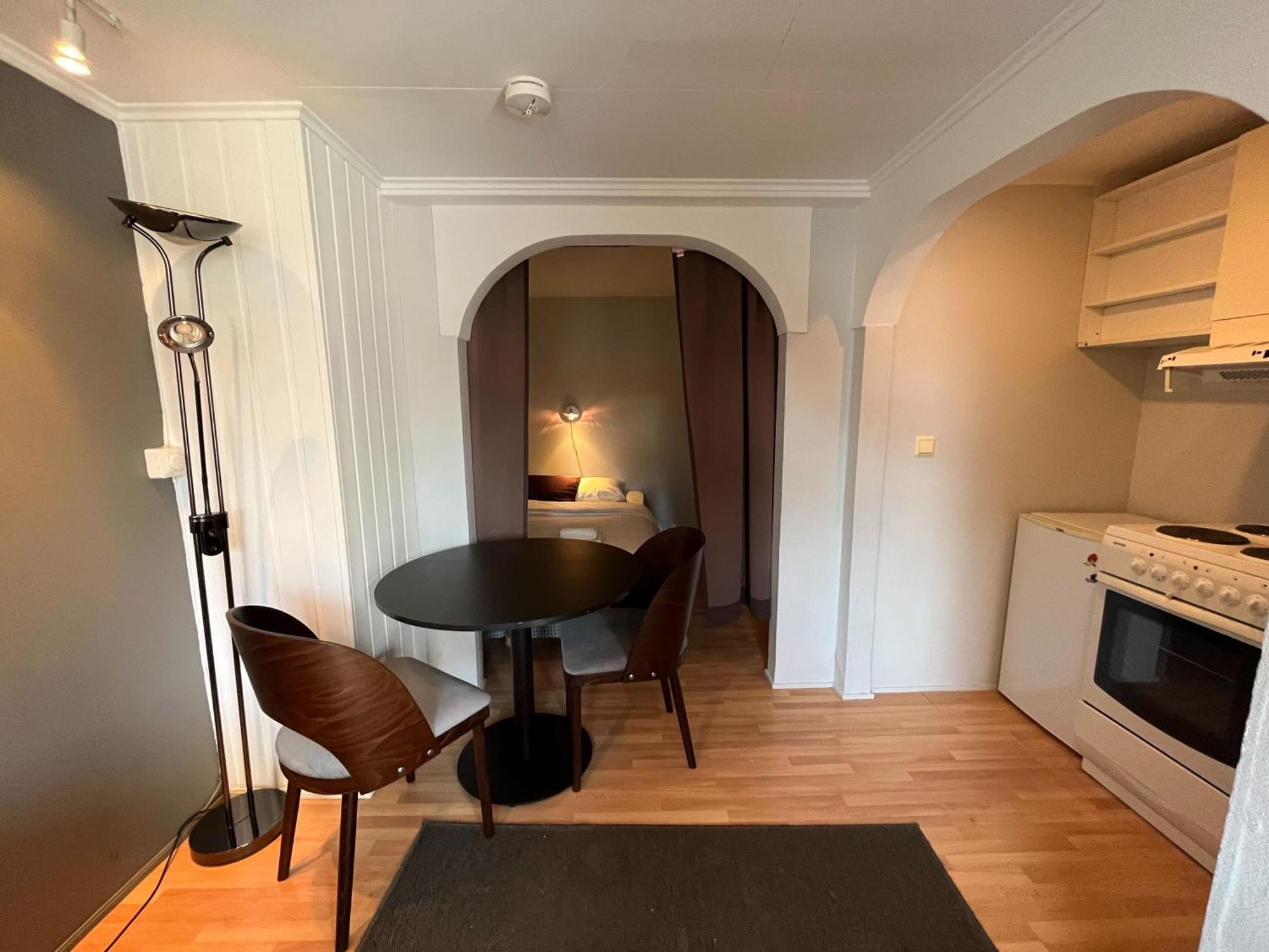Studio Apartment