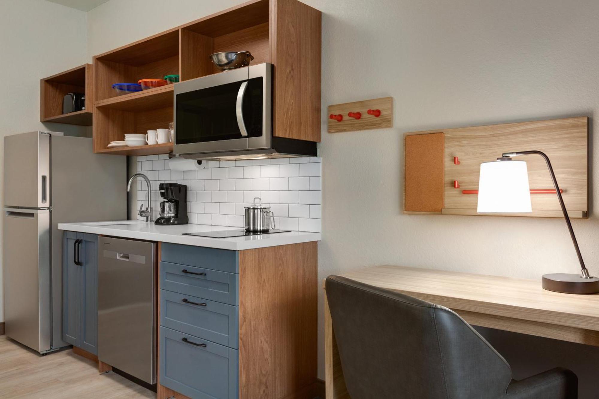 One-Bedroom Suite with Sofa Bed