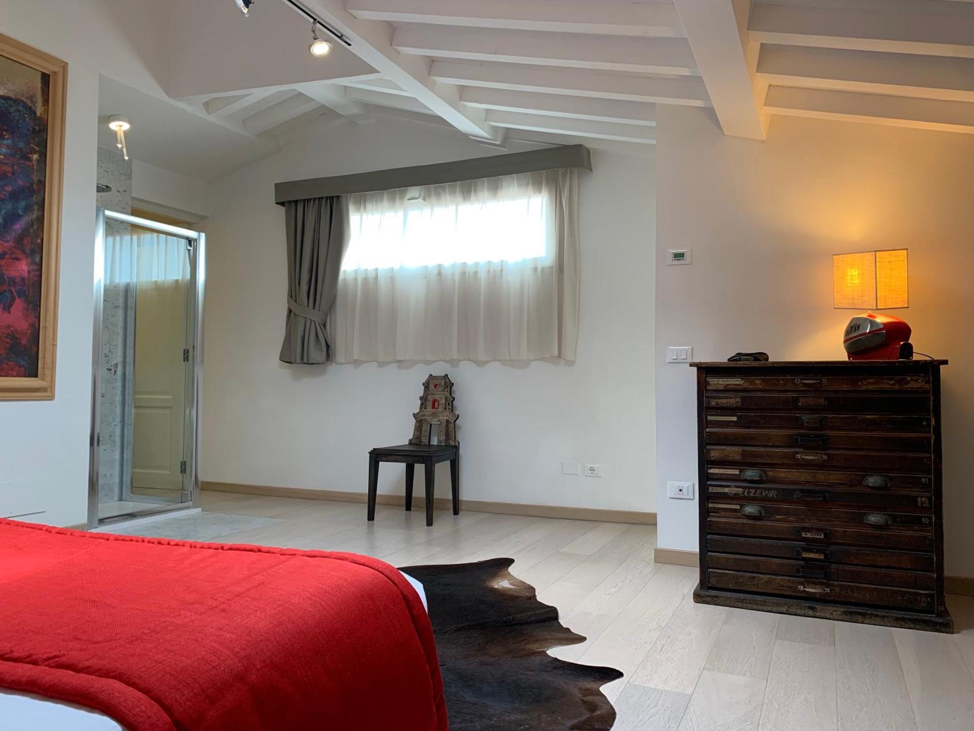 One-Bedroom Apartment Penthouse