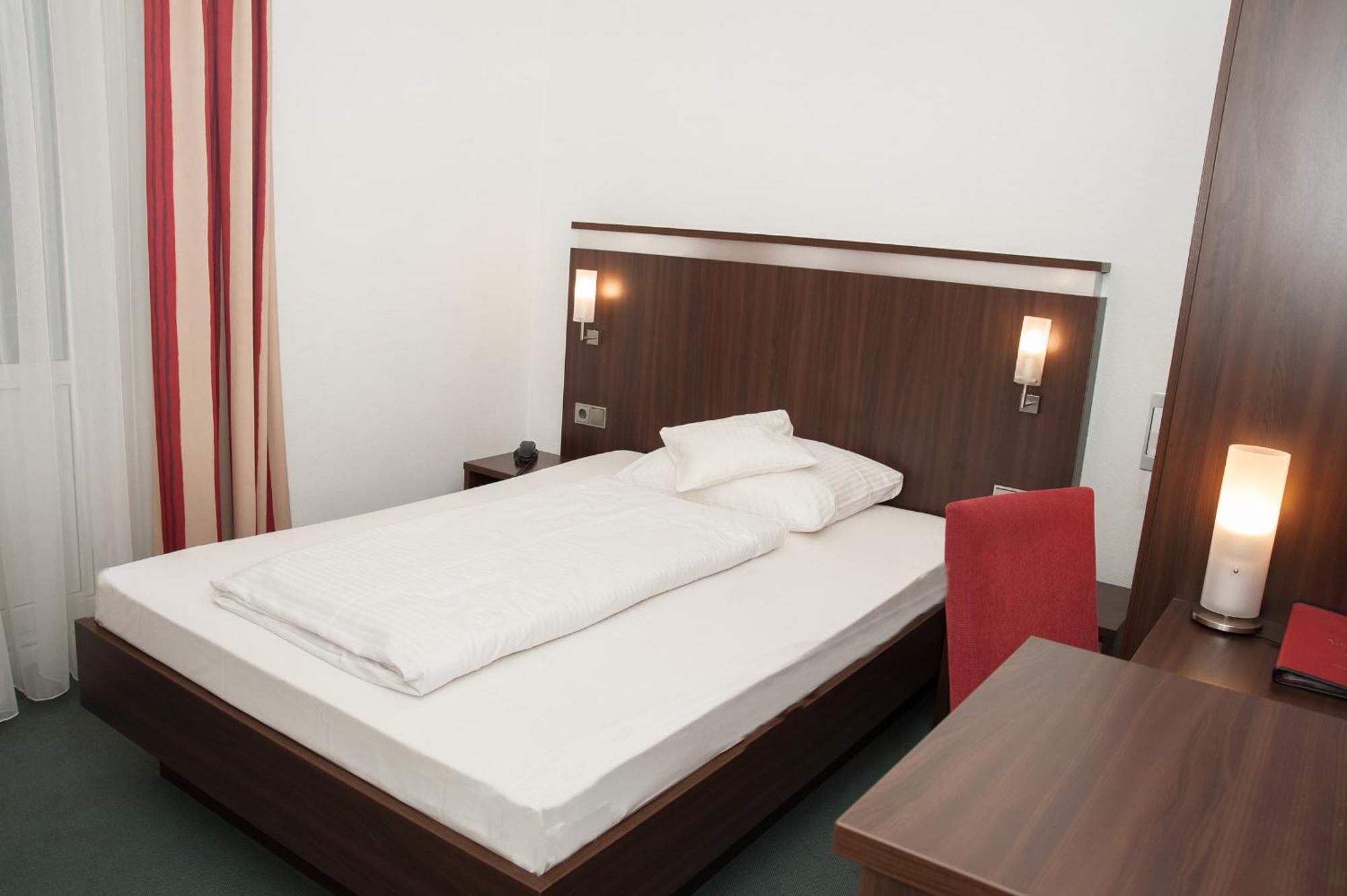 Comfort Single Room