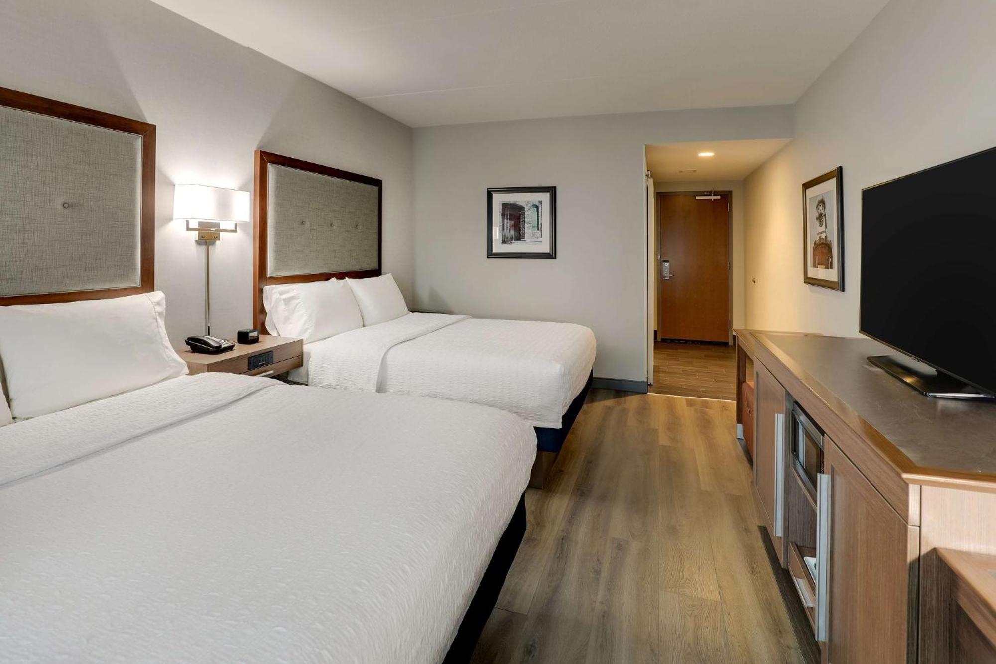 Queen Room Two Queen Beds