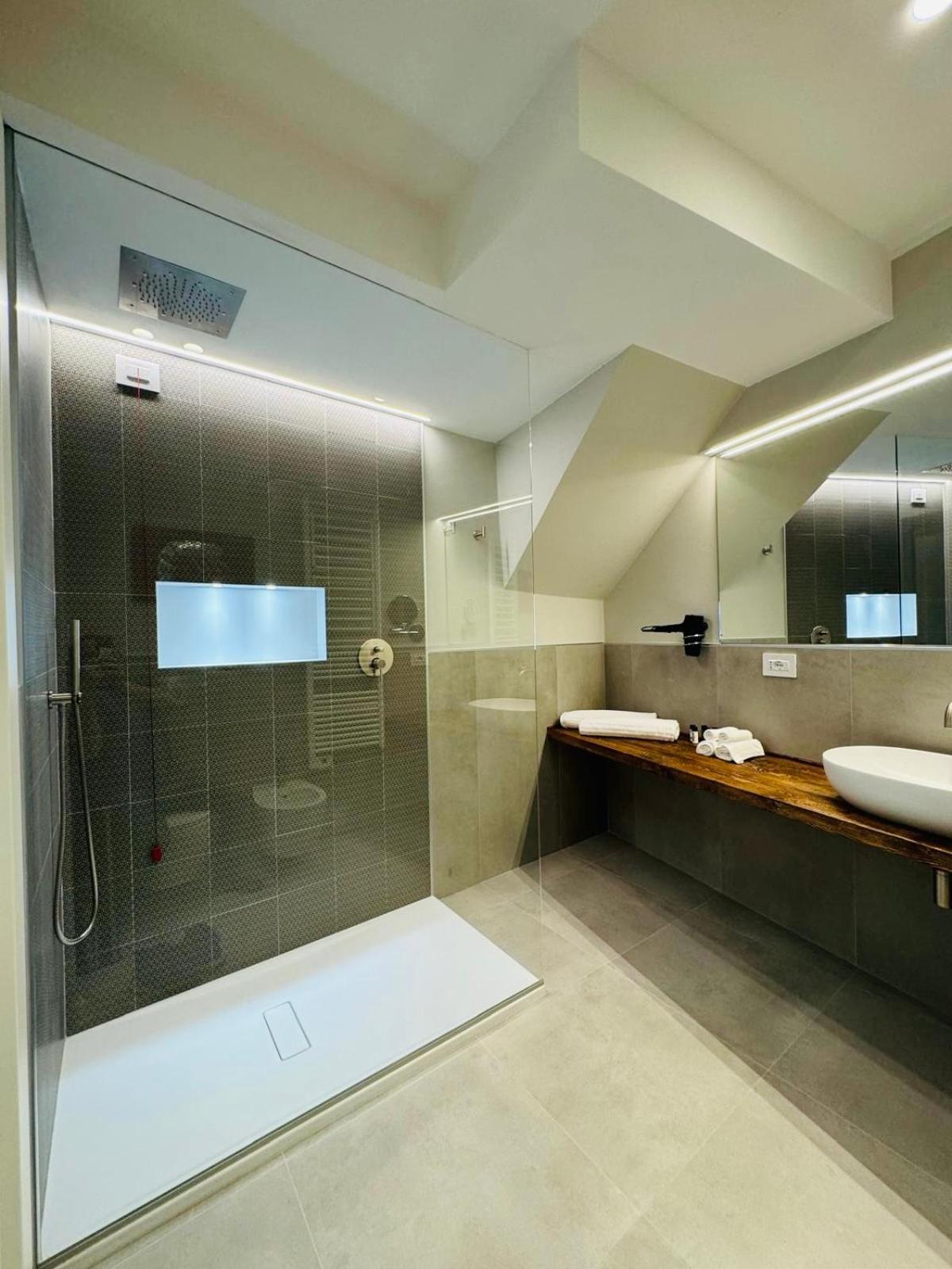 Deluxe Suite Sea View