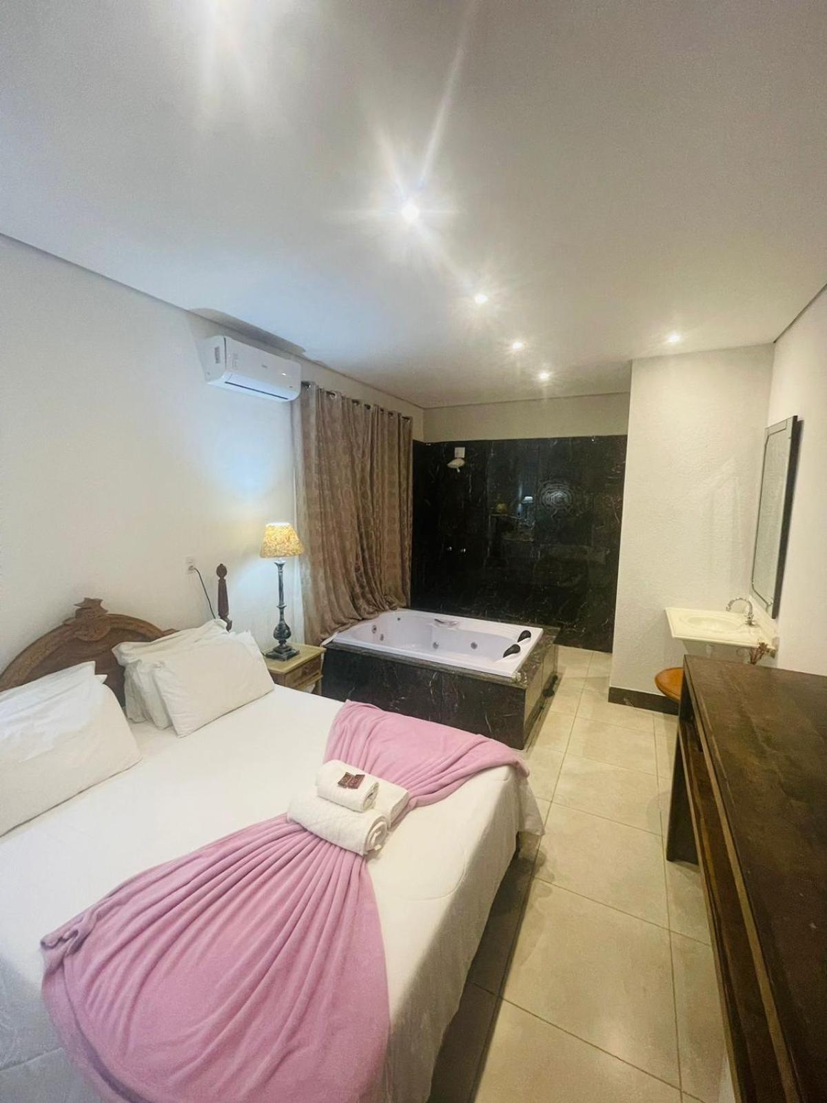 Double Room Spa Bath,1531968382:JPEG