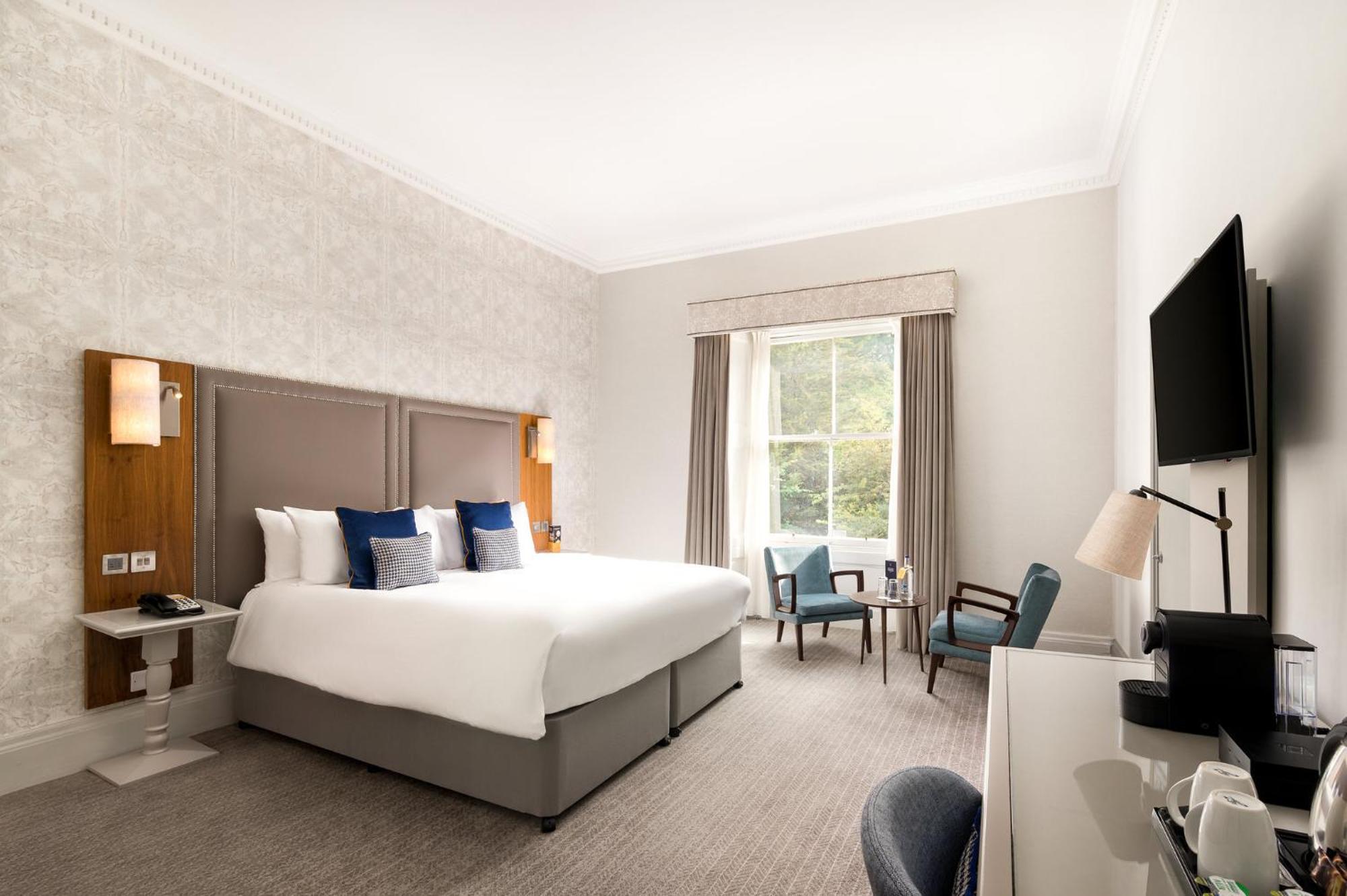 Premium King Room