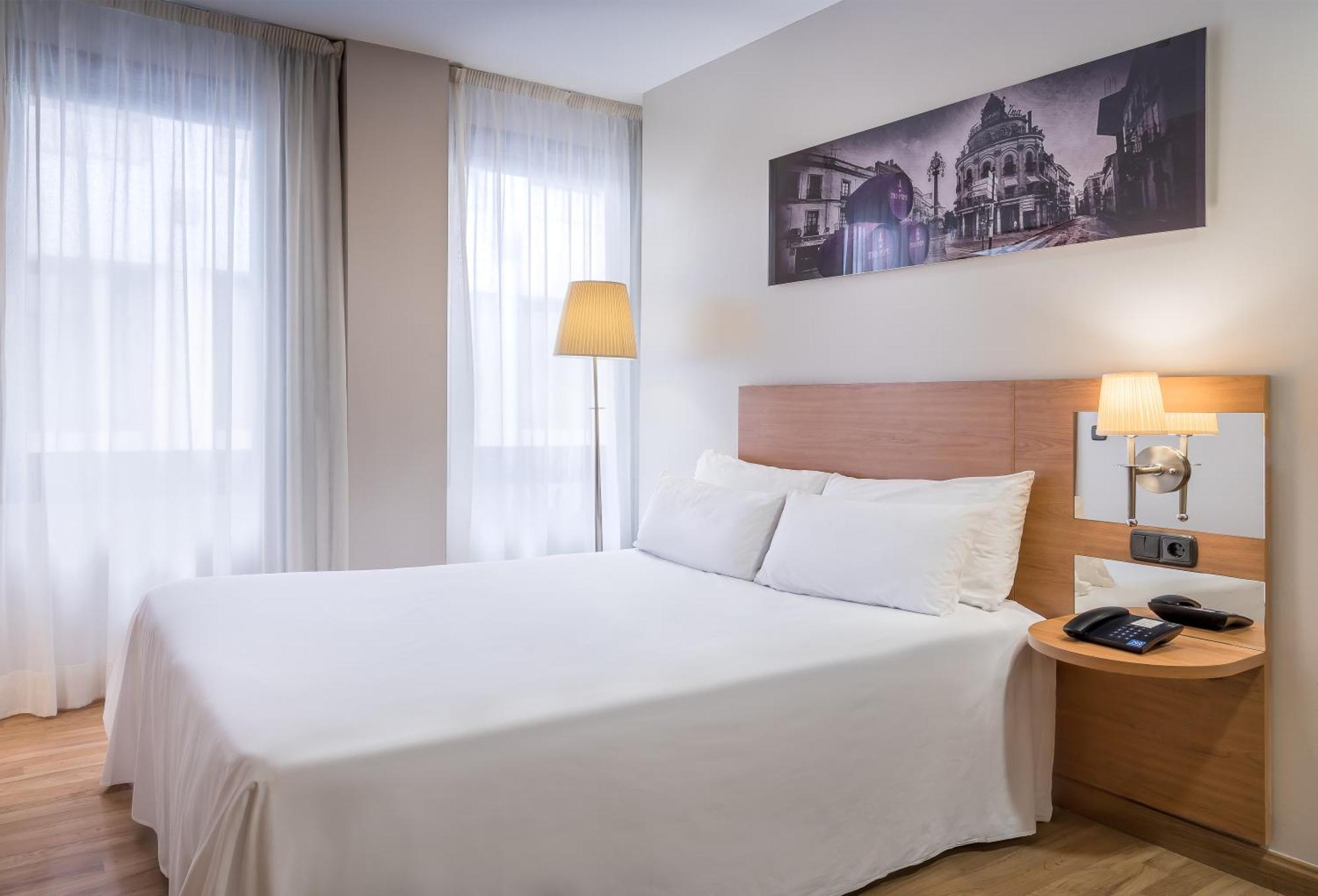 Single Room,1587496290:JPEG