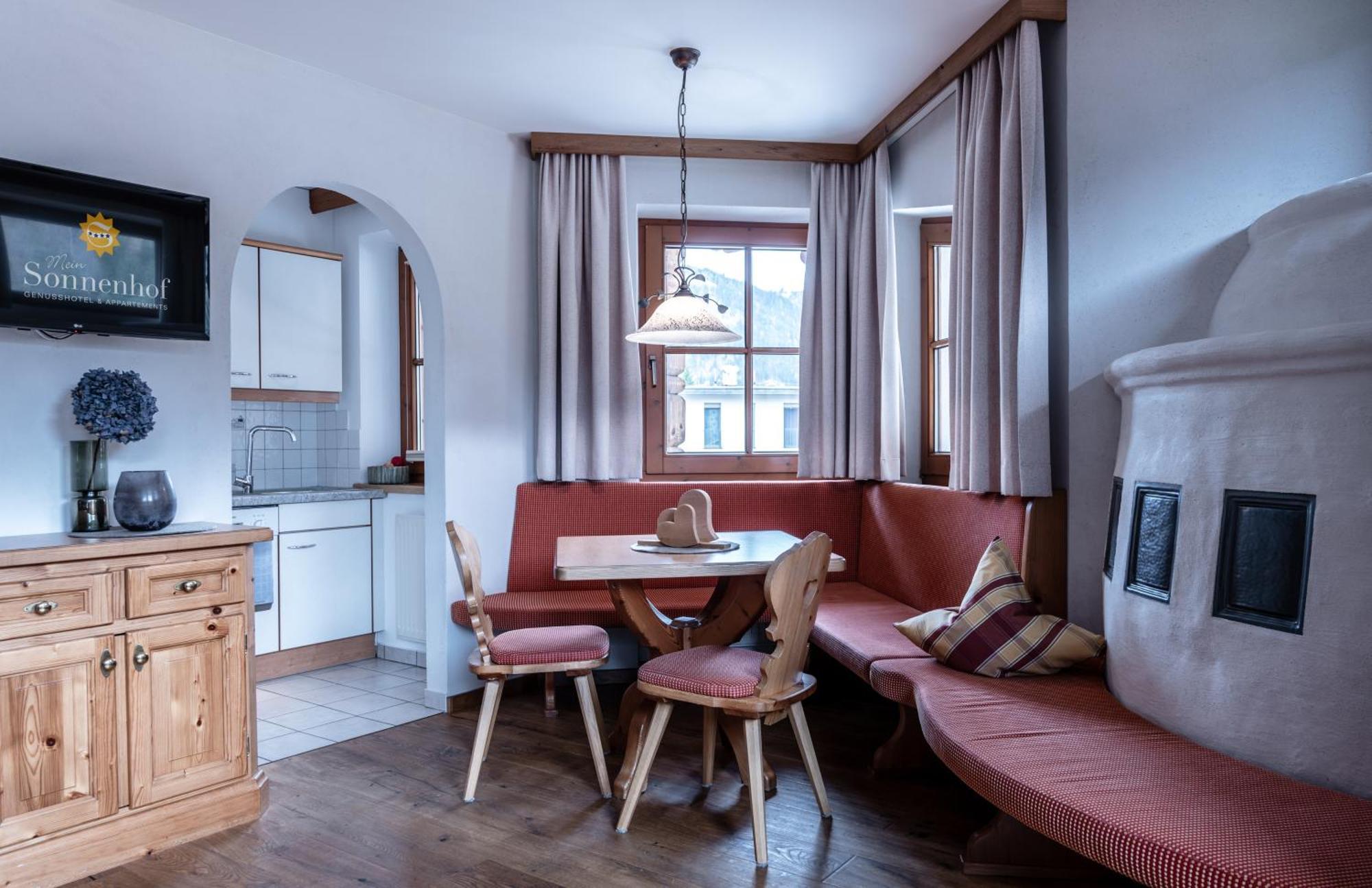One-Bedroom Apartment Alpine Annex