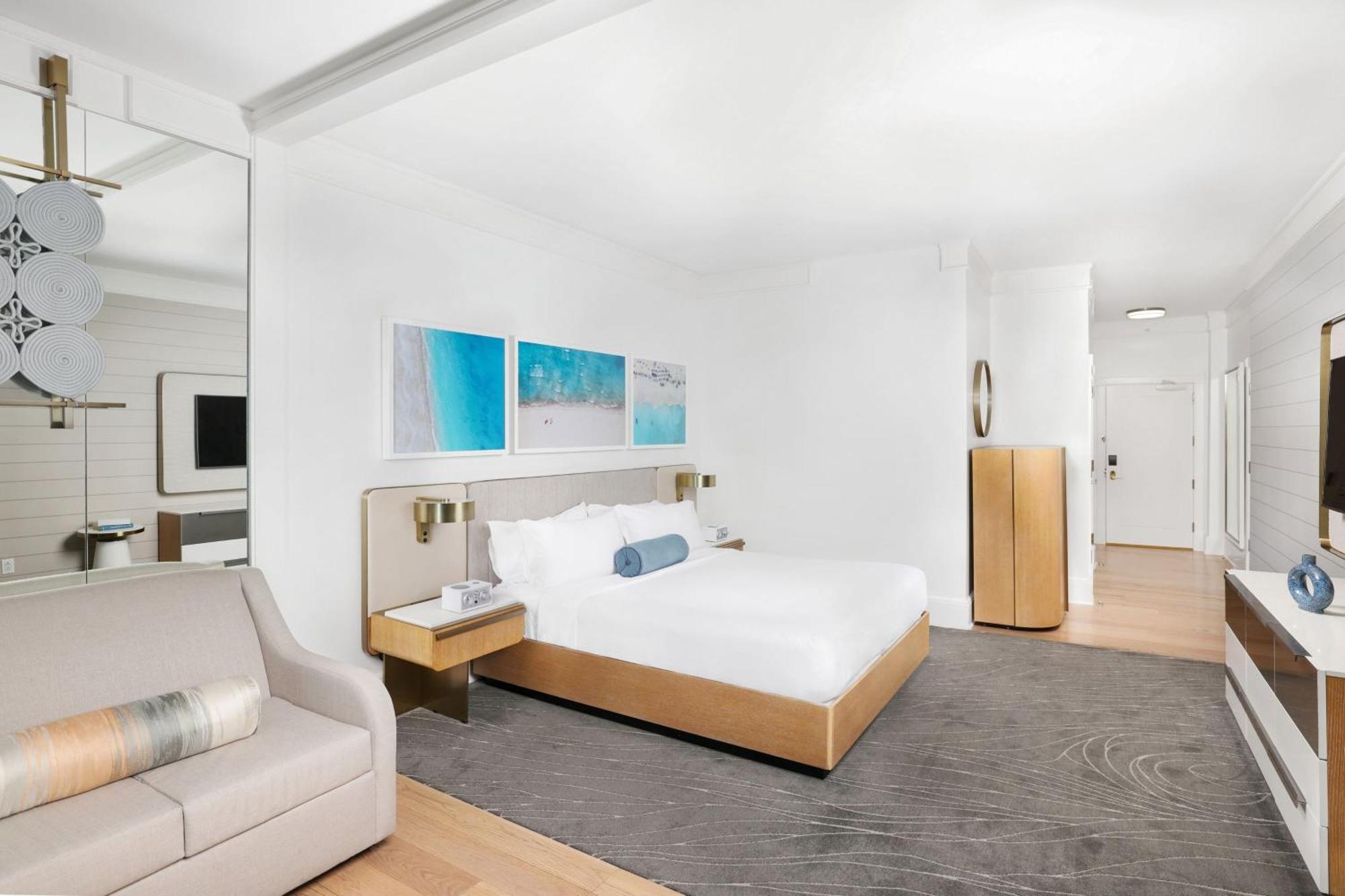 King Room Intracoastal View