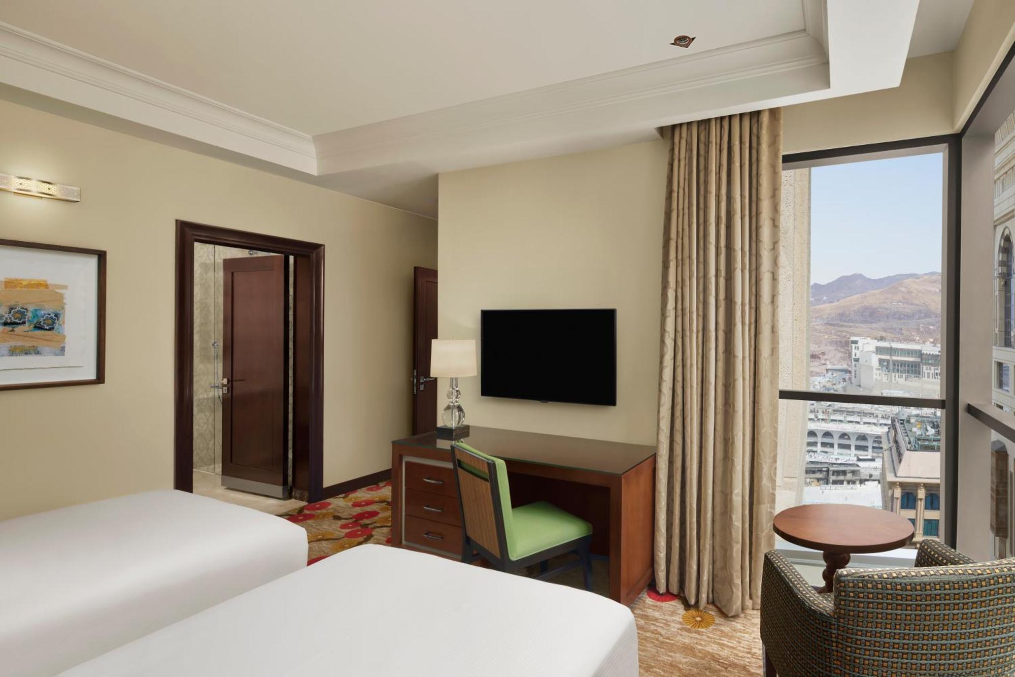 Two-Bedroom Family Suite Partial Kaaba View,1587522642:JPEG
