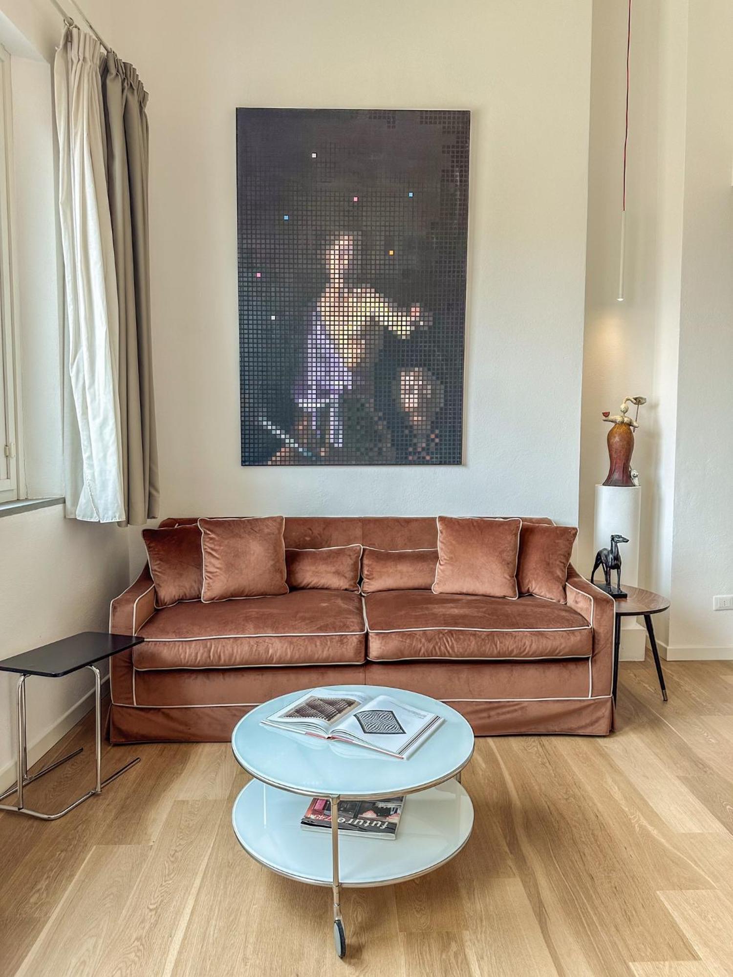 One-Bedroom Apartment Penthouse