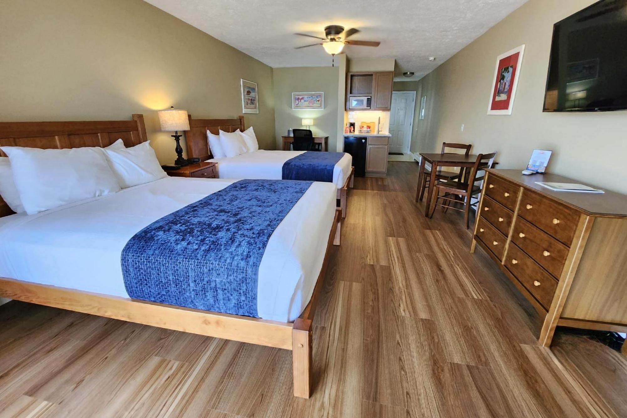 Queen Room with Two Queen Beds