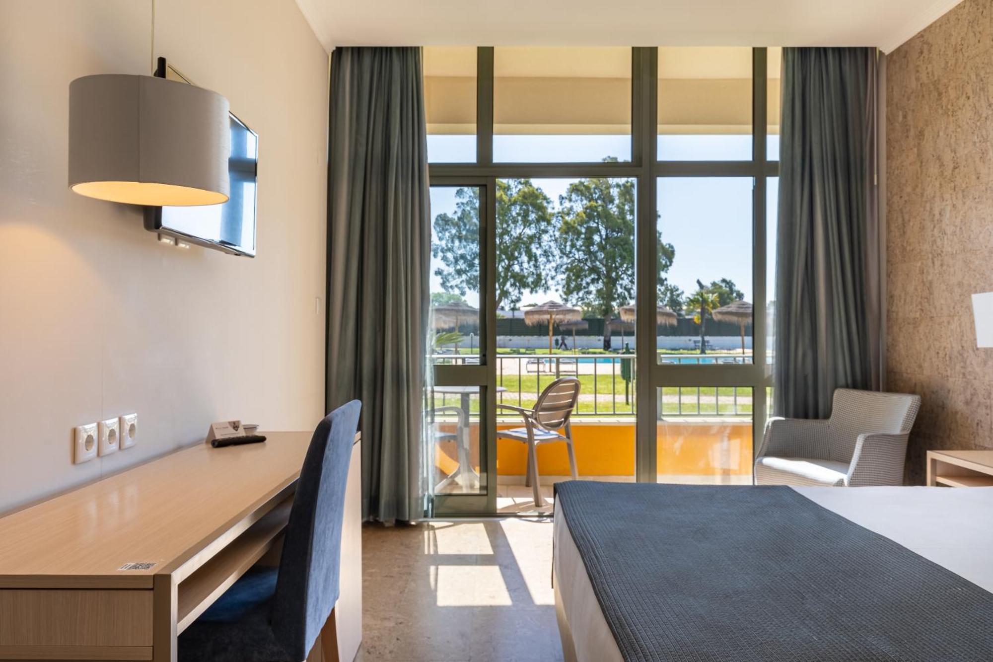 Double Room Pool View