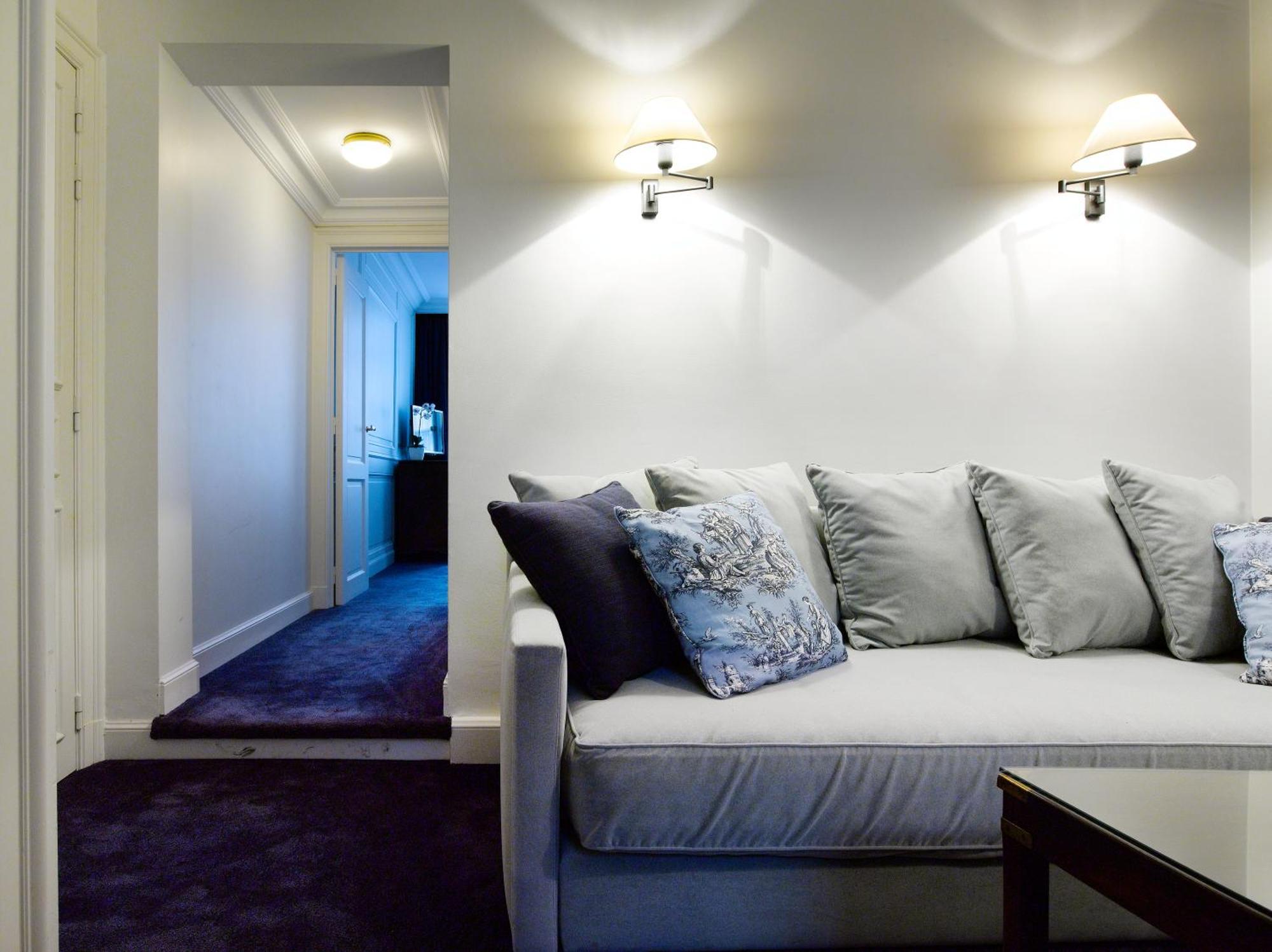 Junior Suite Sofa Bed