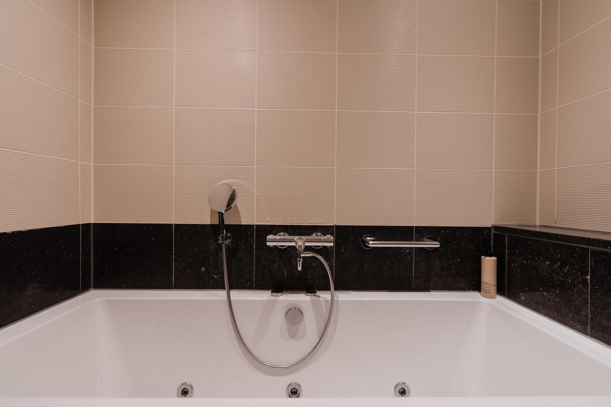 Souterrain Executive Double or Twin Room