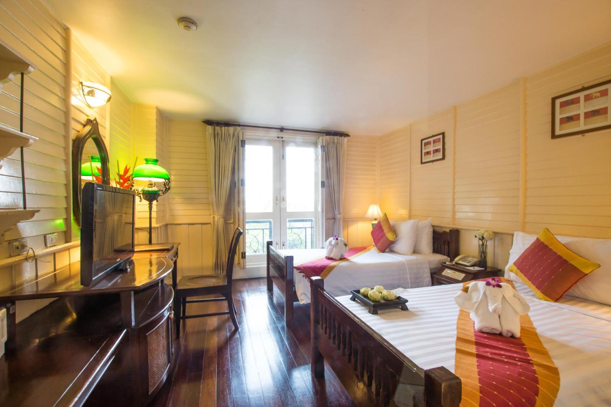 Superior Twin Room