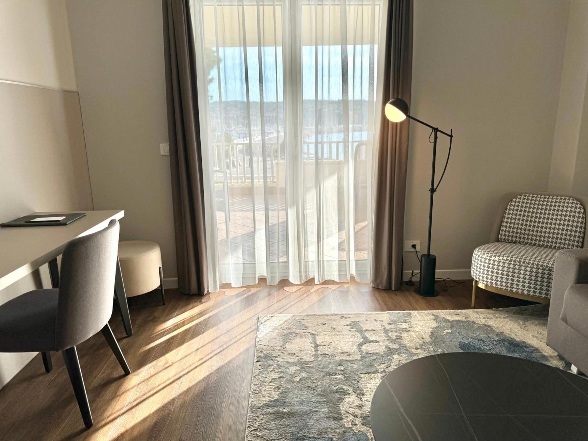 Junior Suite Balcony
