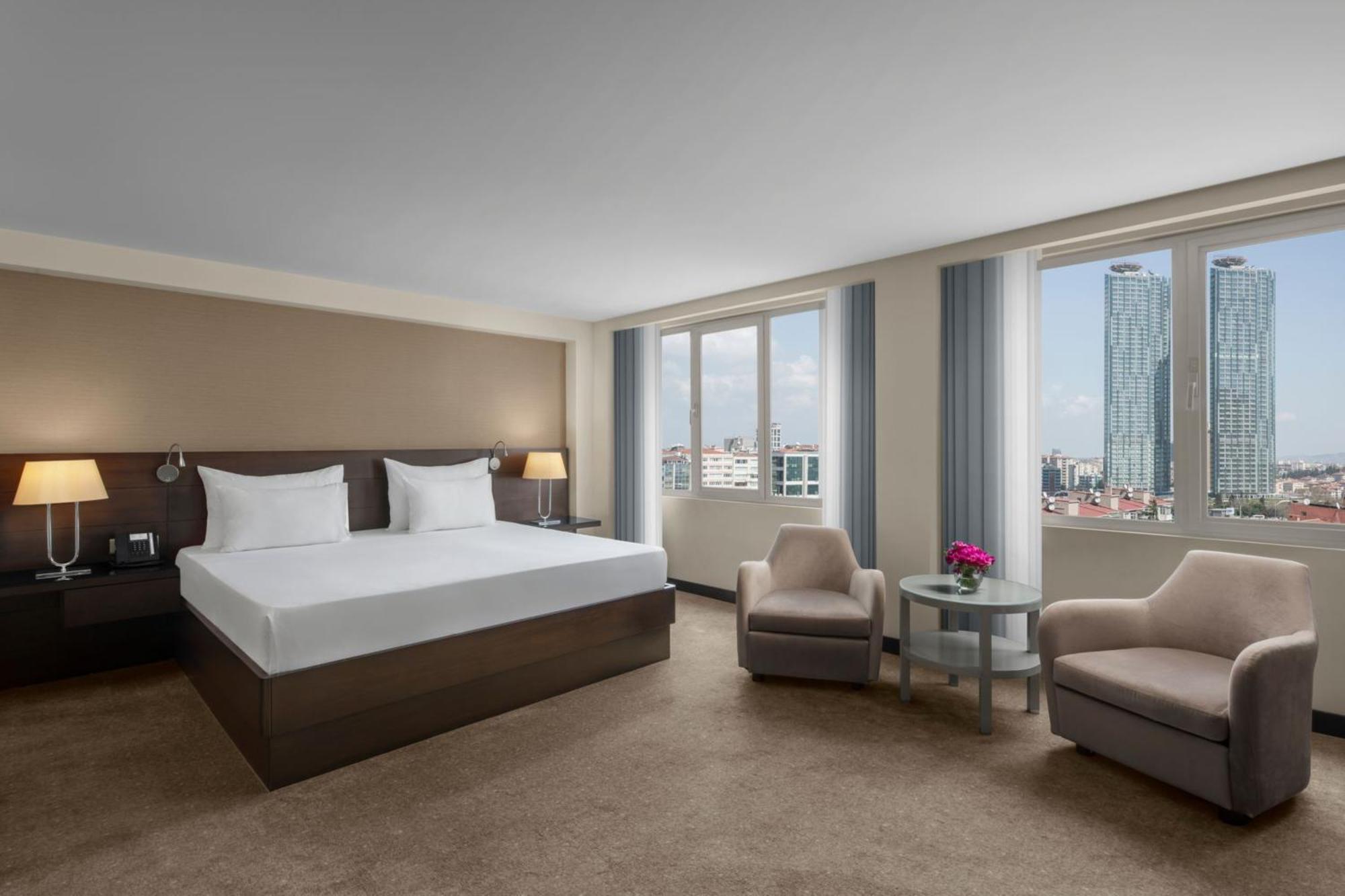 Grand Deluxe King Room SPA Access