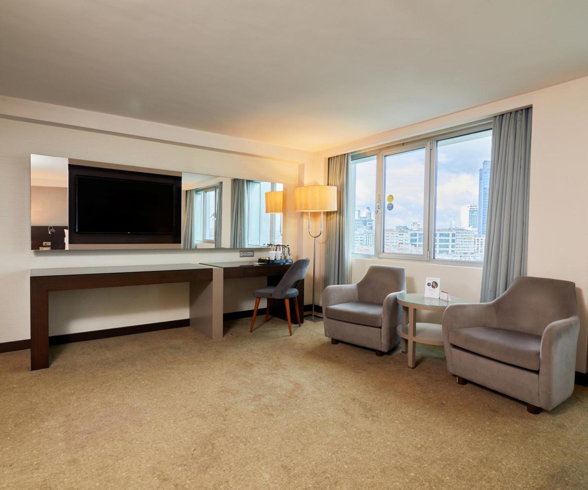 Grand Deluxe King Room SPA Access