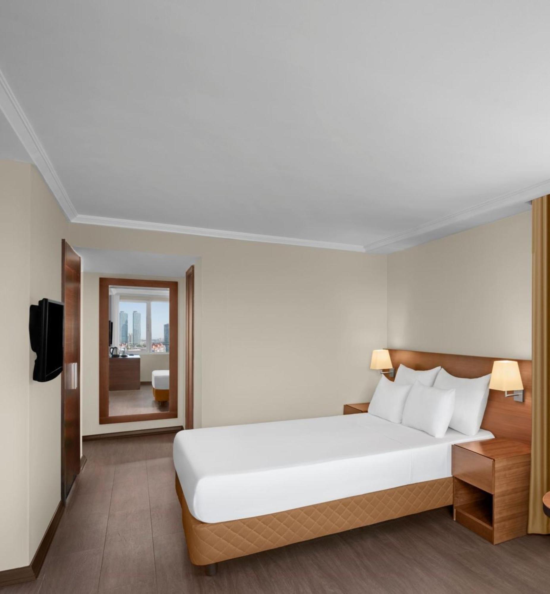 Superior Single Room SPA Access