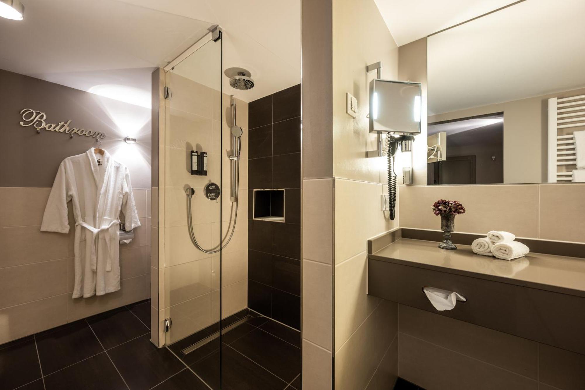 Deluxe Double Room Balcony