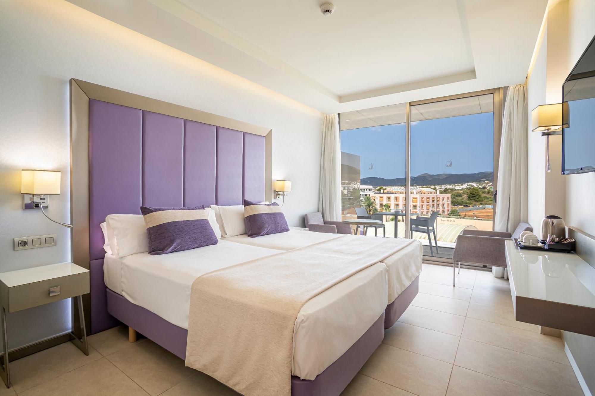 Double Room City View