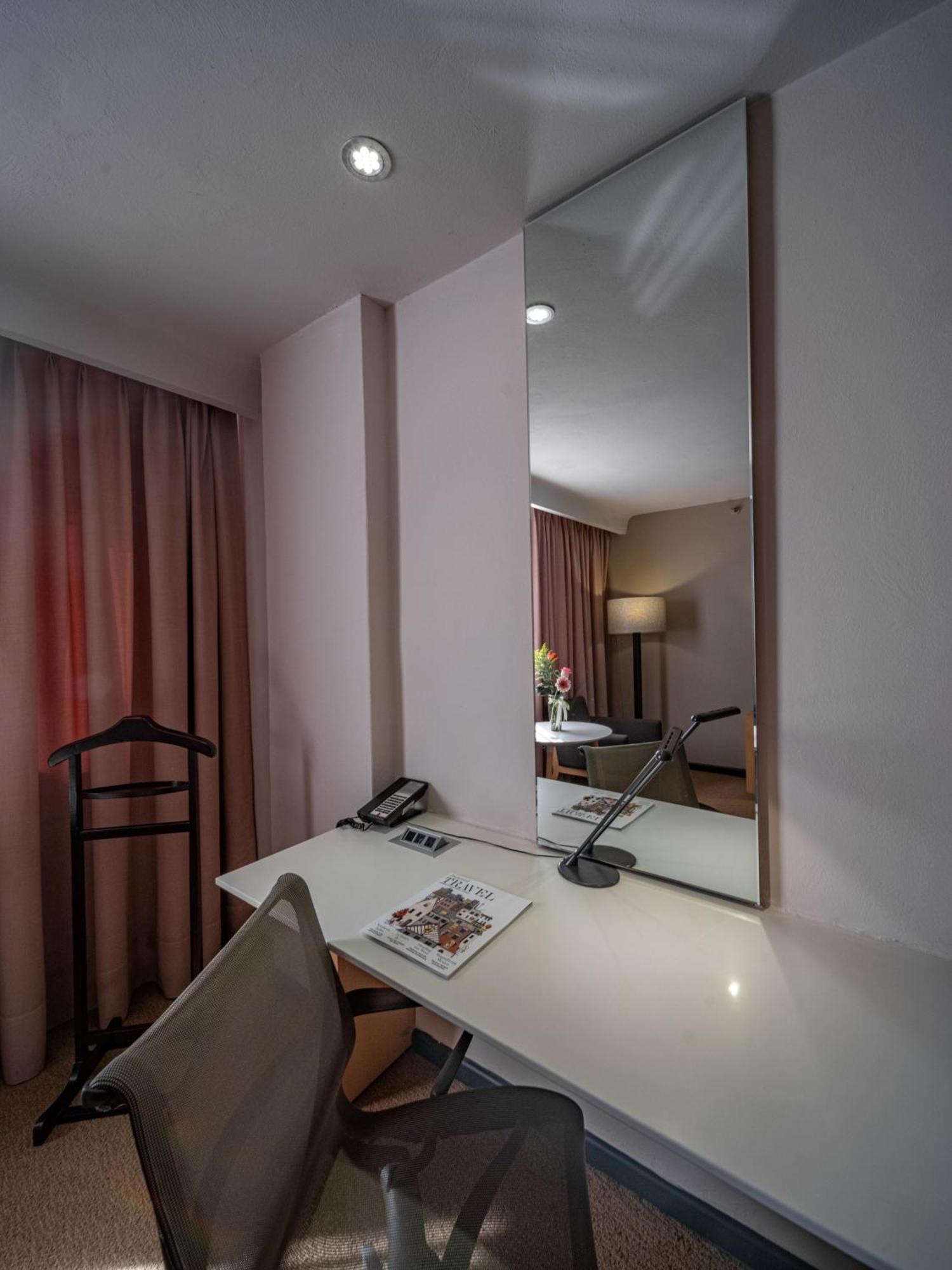 Deluxe Grand Double Room