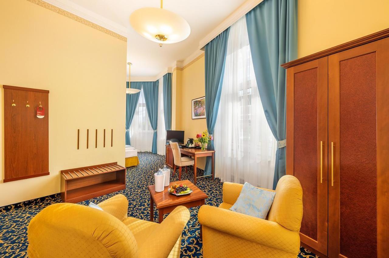 Heritage Suite