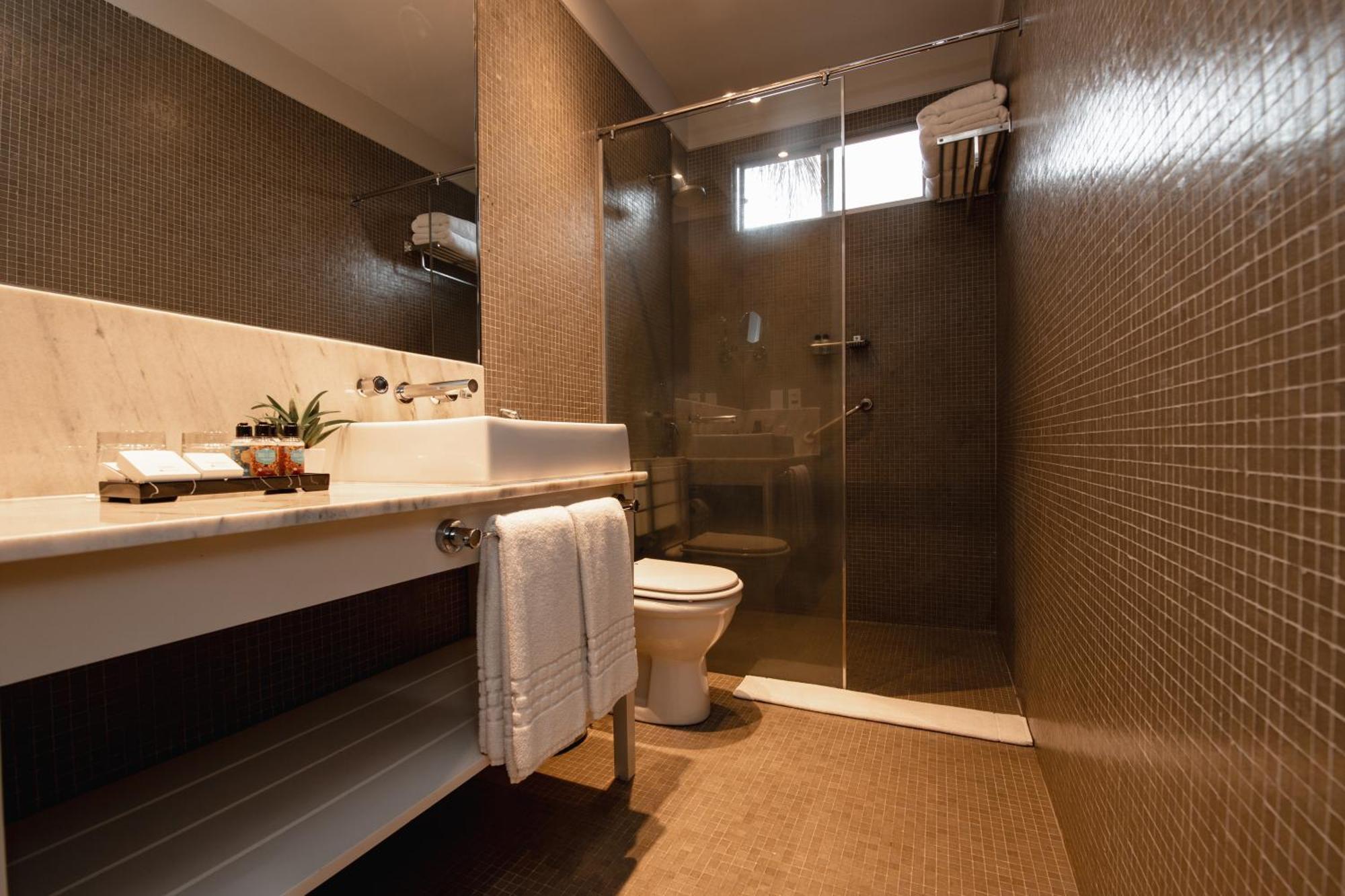 Superior Quadruple Room,1588057419:JPEG