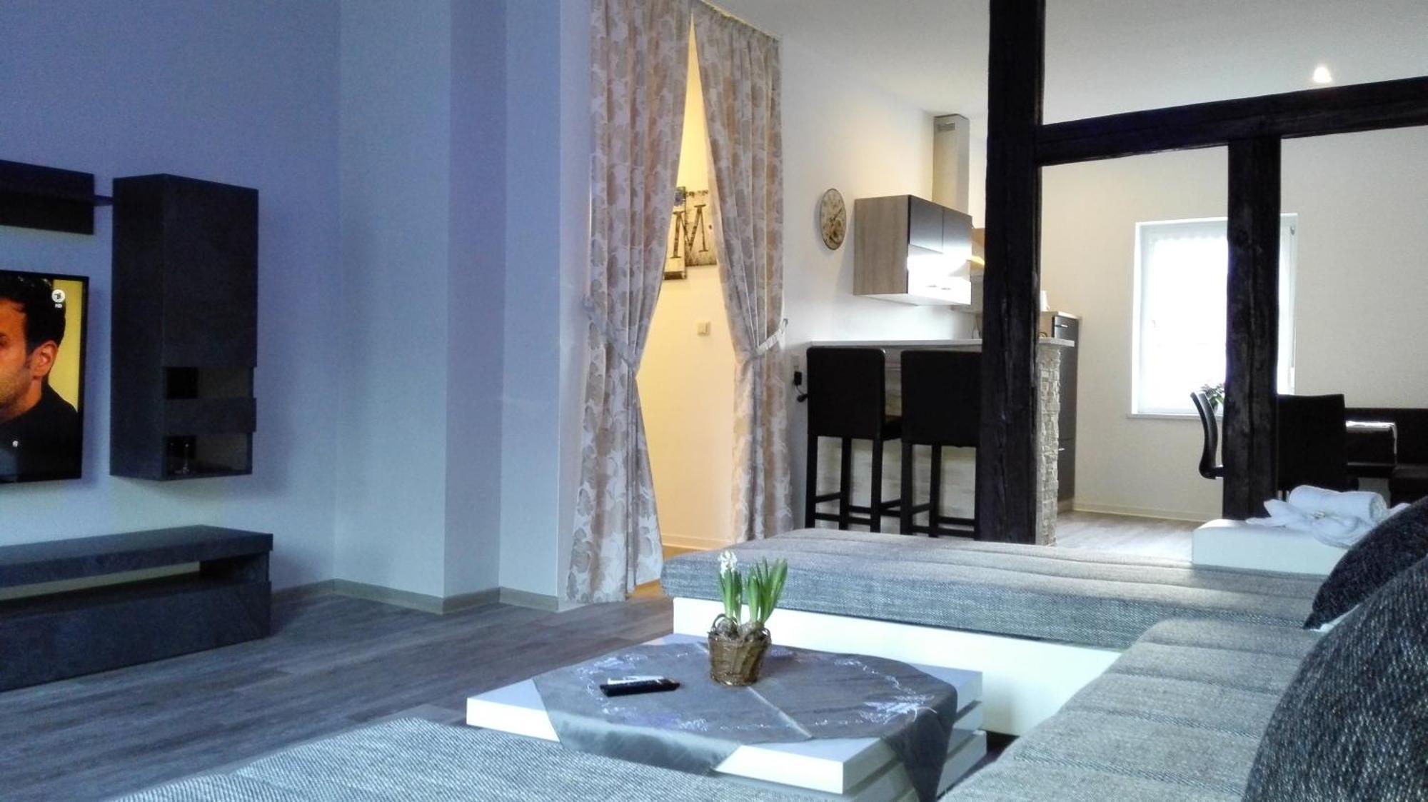 Alice Apartment