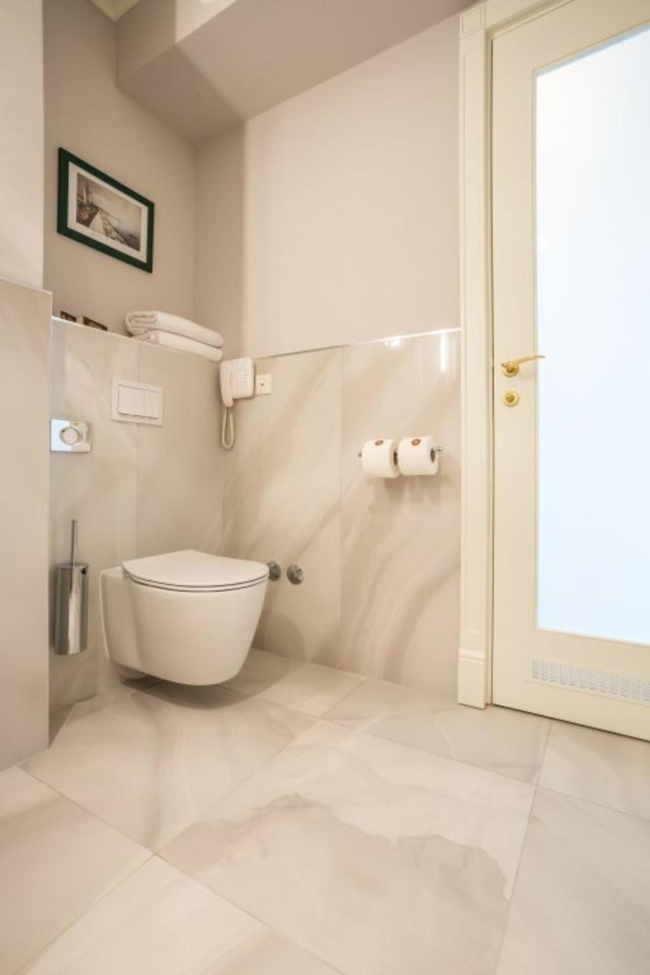 Superior Double or Twin Room City View