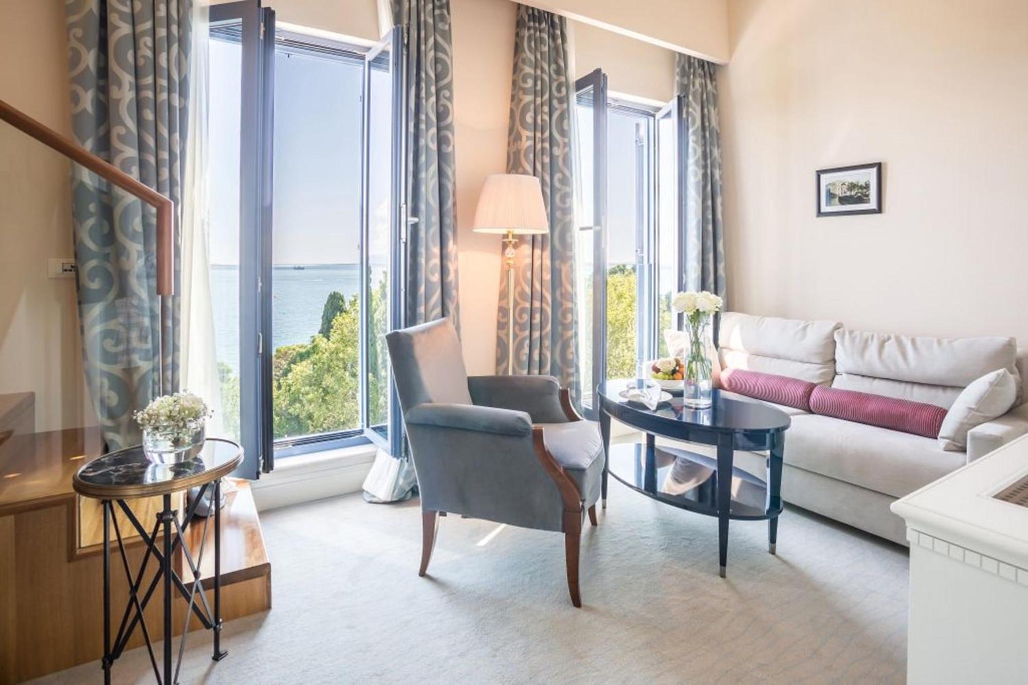 Deluxe Double Room Sea View