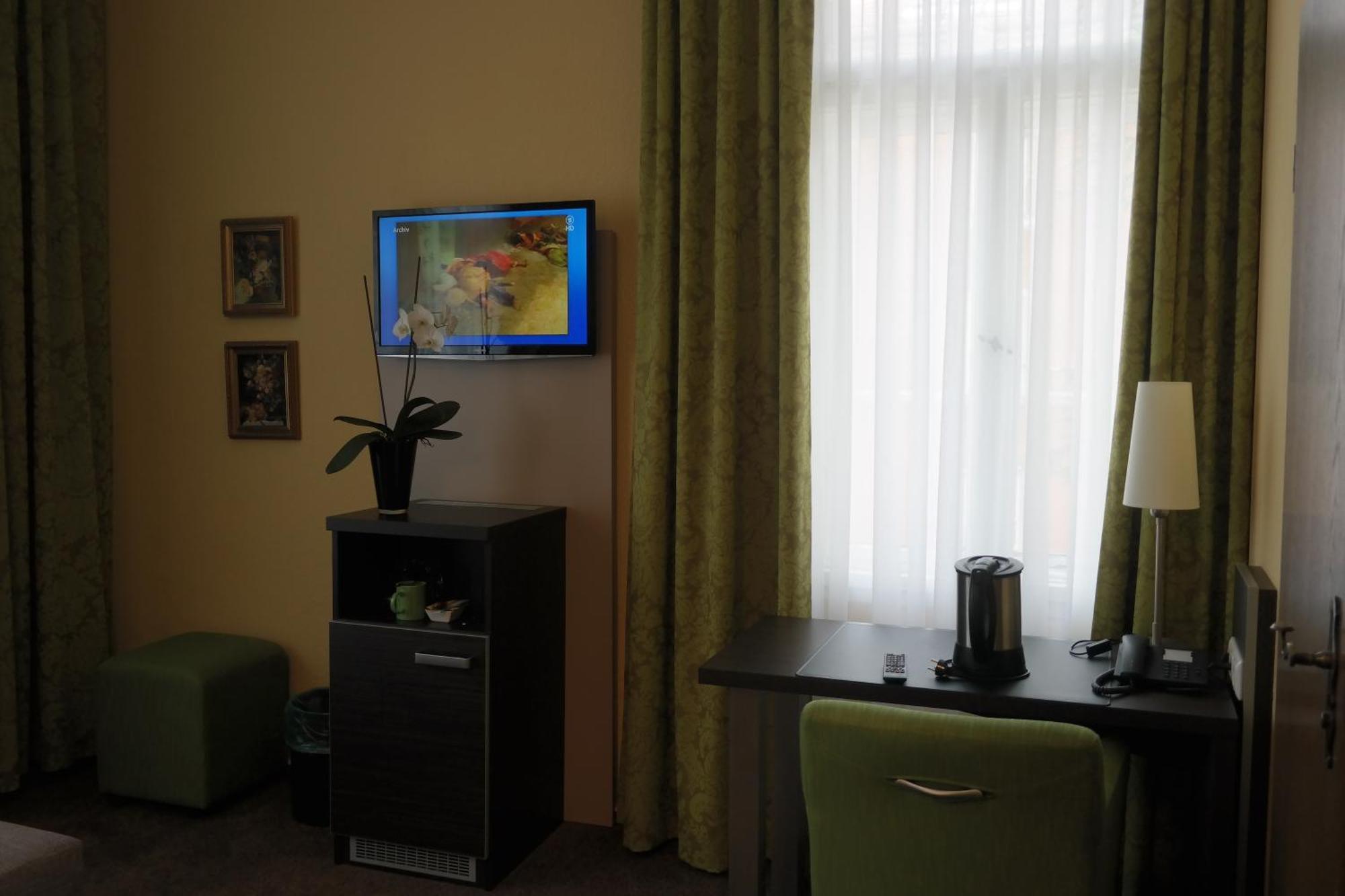 Single Room