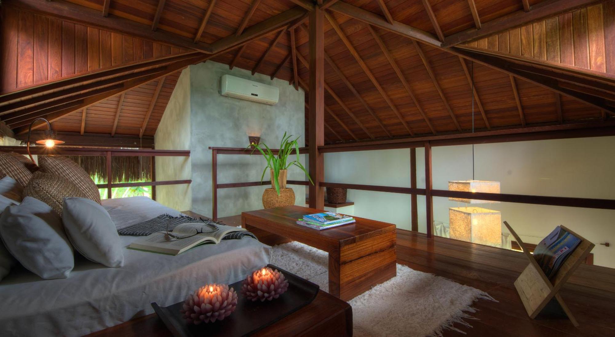 Luxury Bungalow Spa Bath Sea View