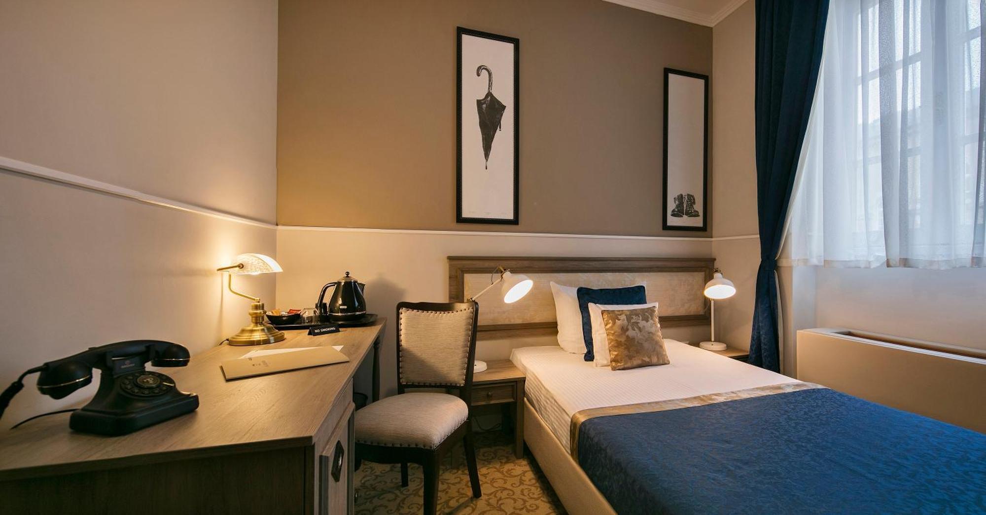 Single Room
