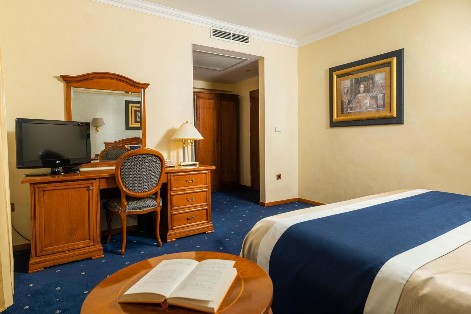 Standard Double Room,1588077311:JPEG