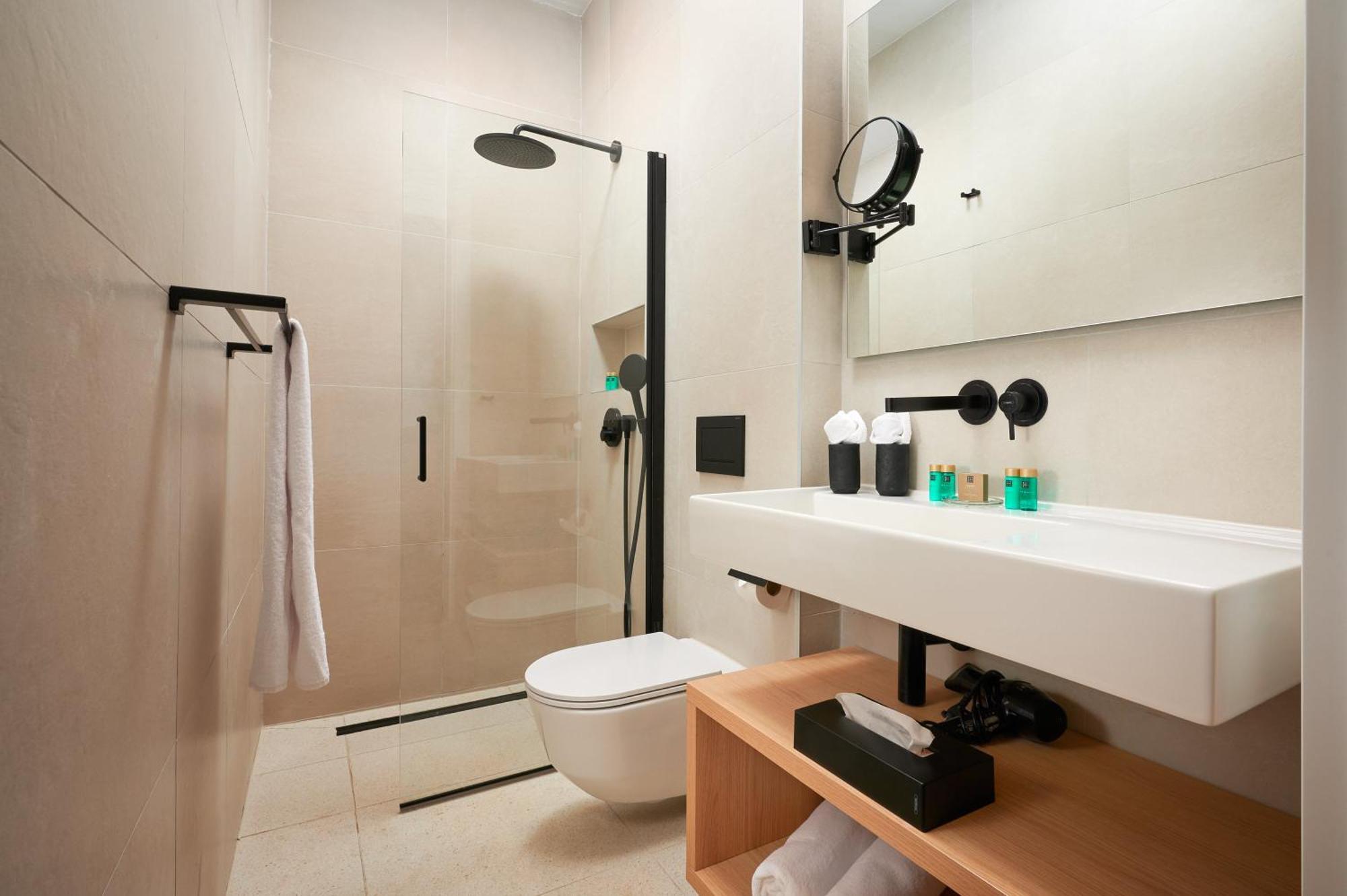 Executive Suite Sea Pool View a Terrace Ground Floor