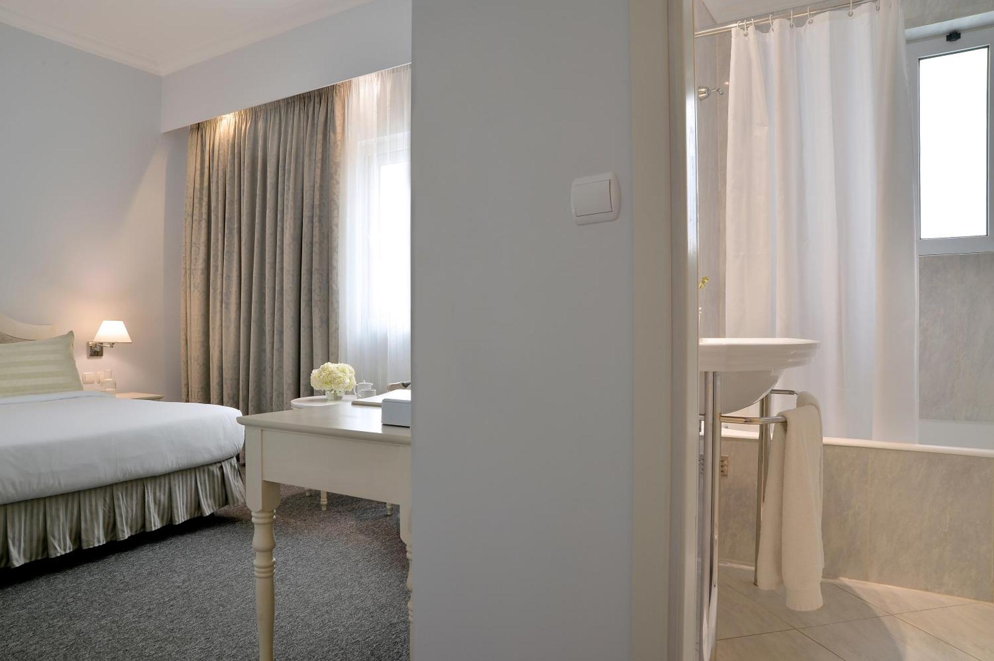 Executive Single Room
